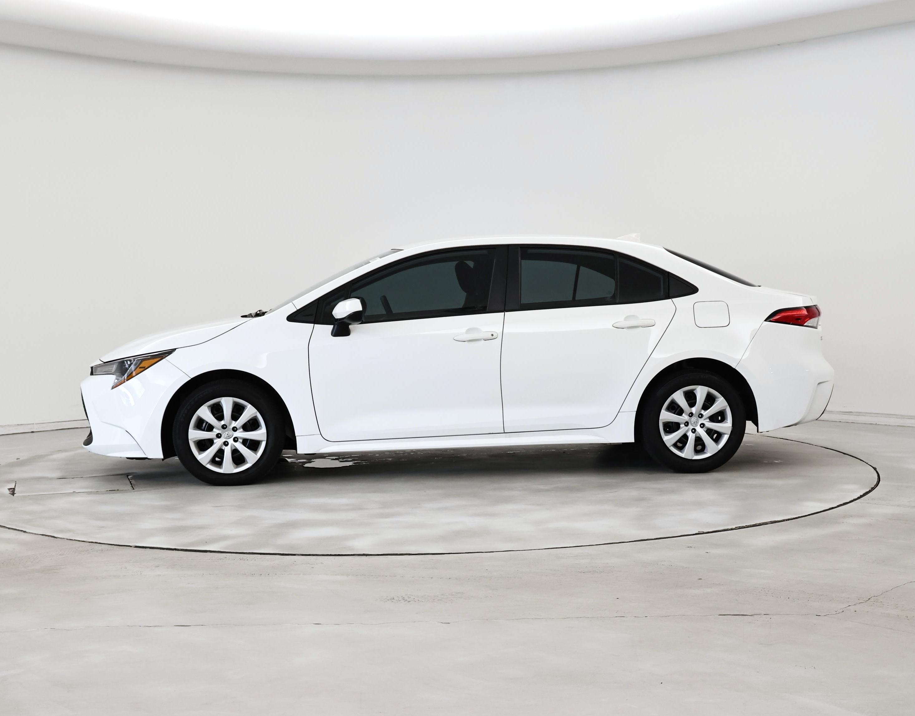 Thumbnail: 2021 Toyota Corolla - 3