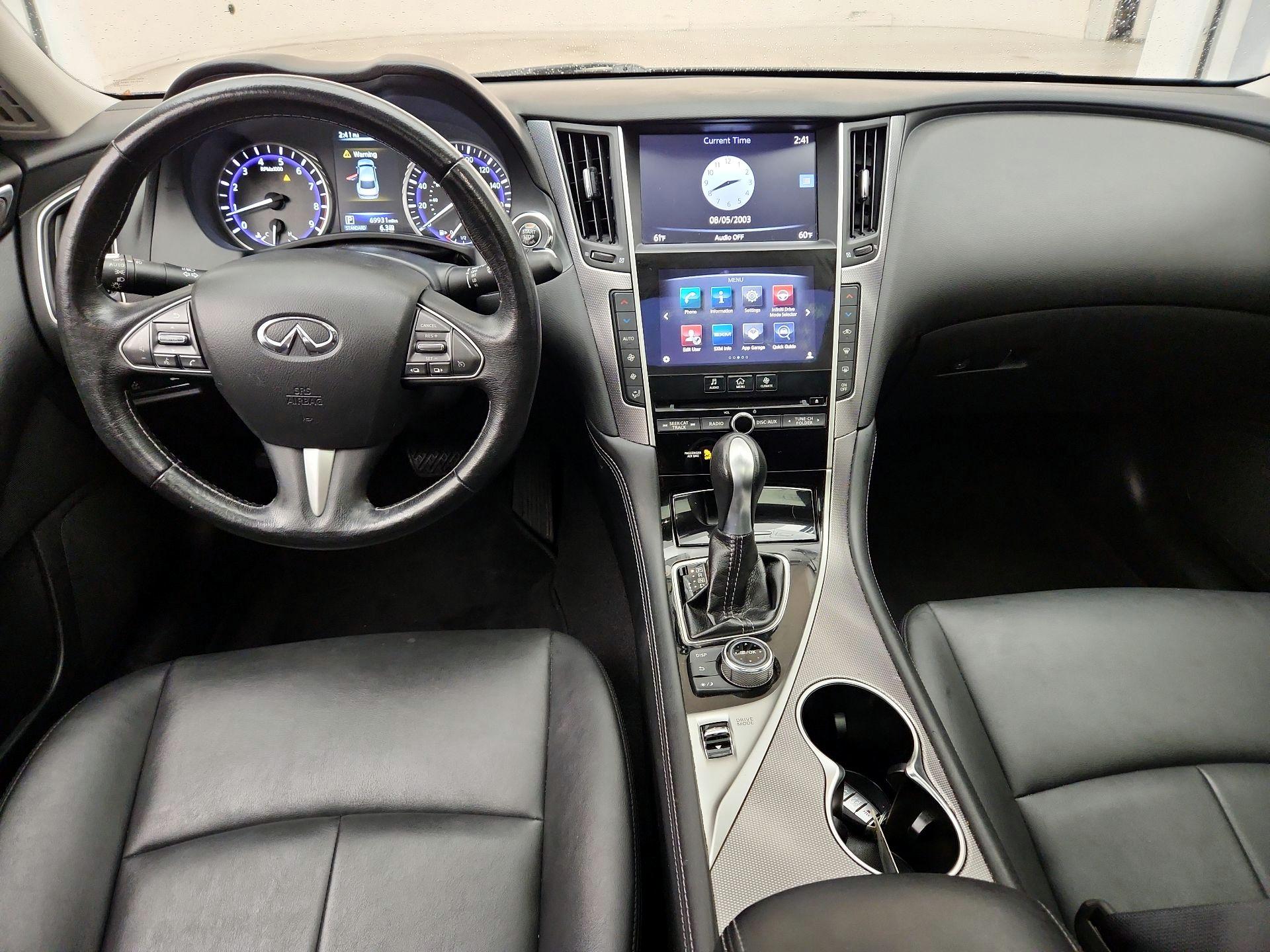 Thumbnail: 2015 INFINITI Q50 - 9