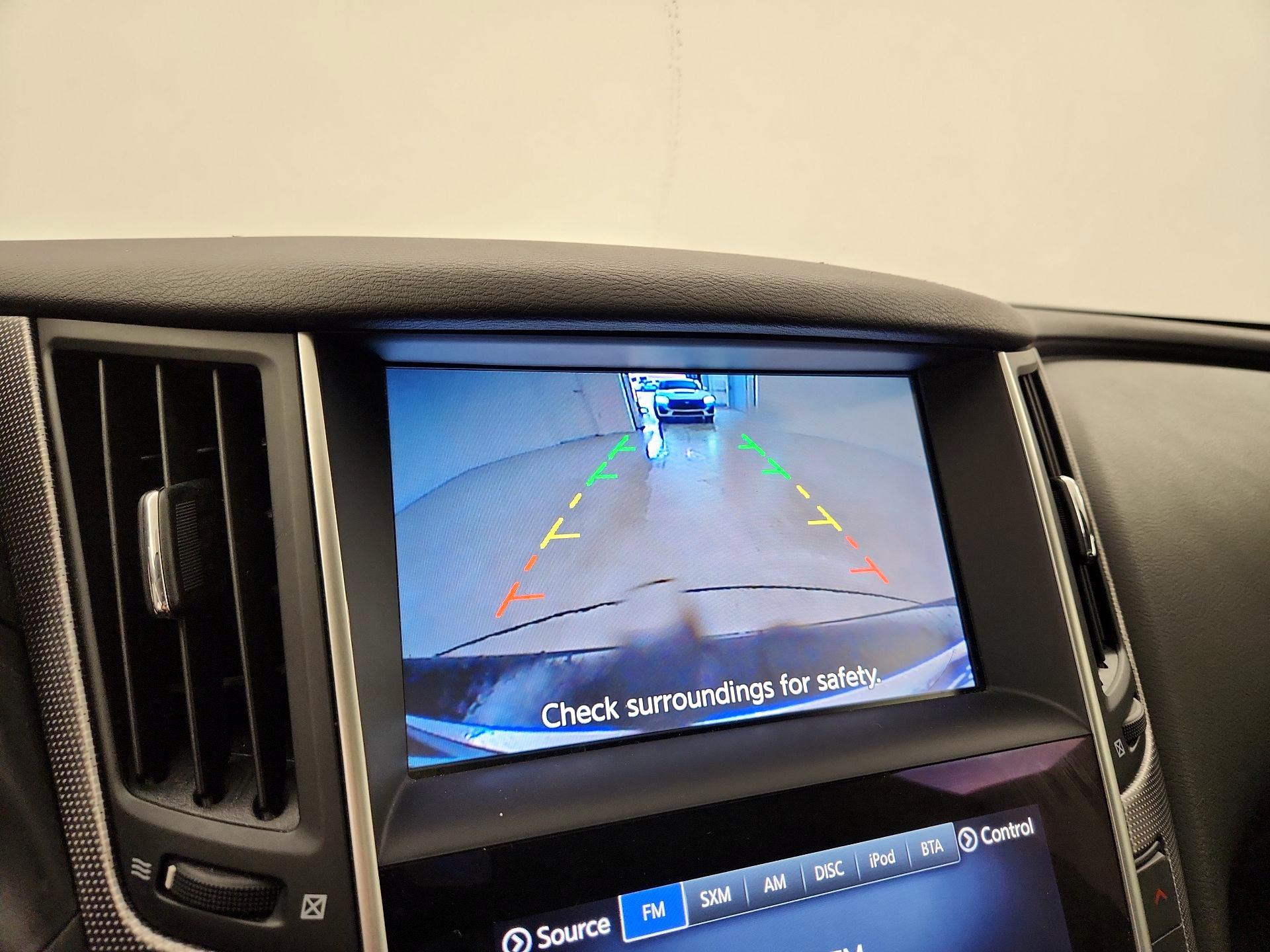 Thumbnail: 2015 INFINITI Q50 - 14