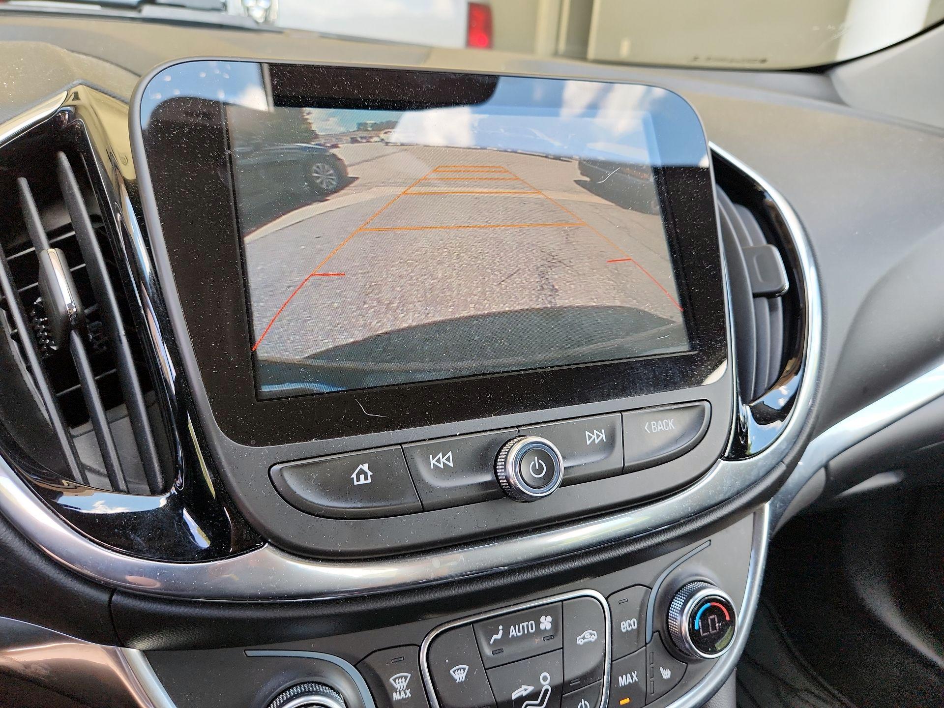 Thumbnail: 2016 Chevrolet Volt - 14