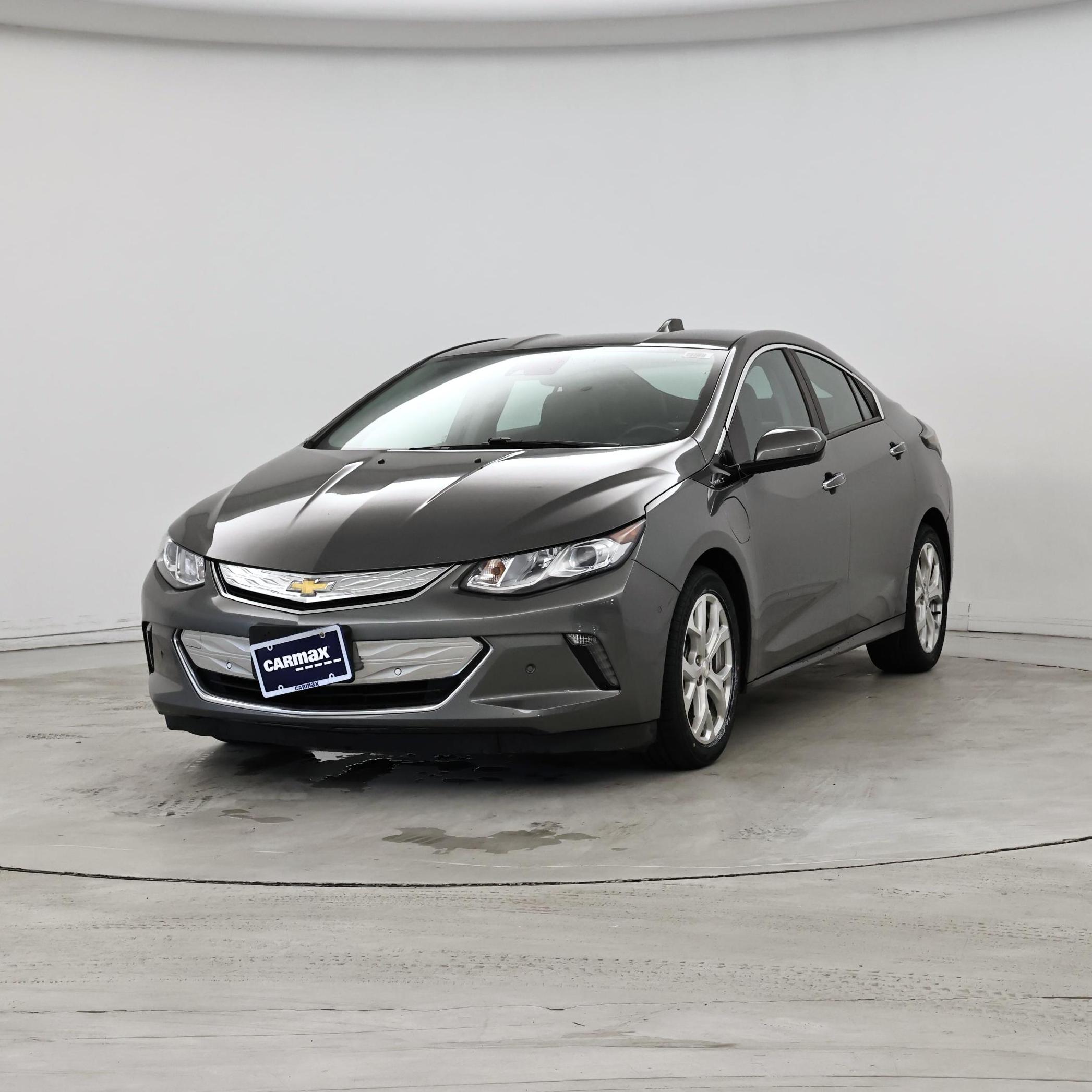 Thumbnail: 2016 Chevrolet Volt - 4