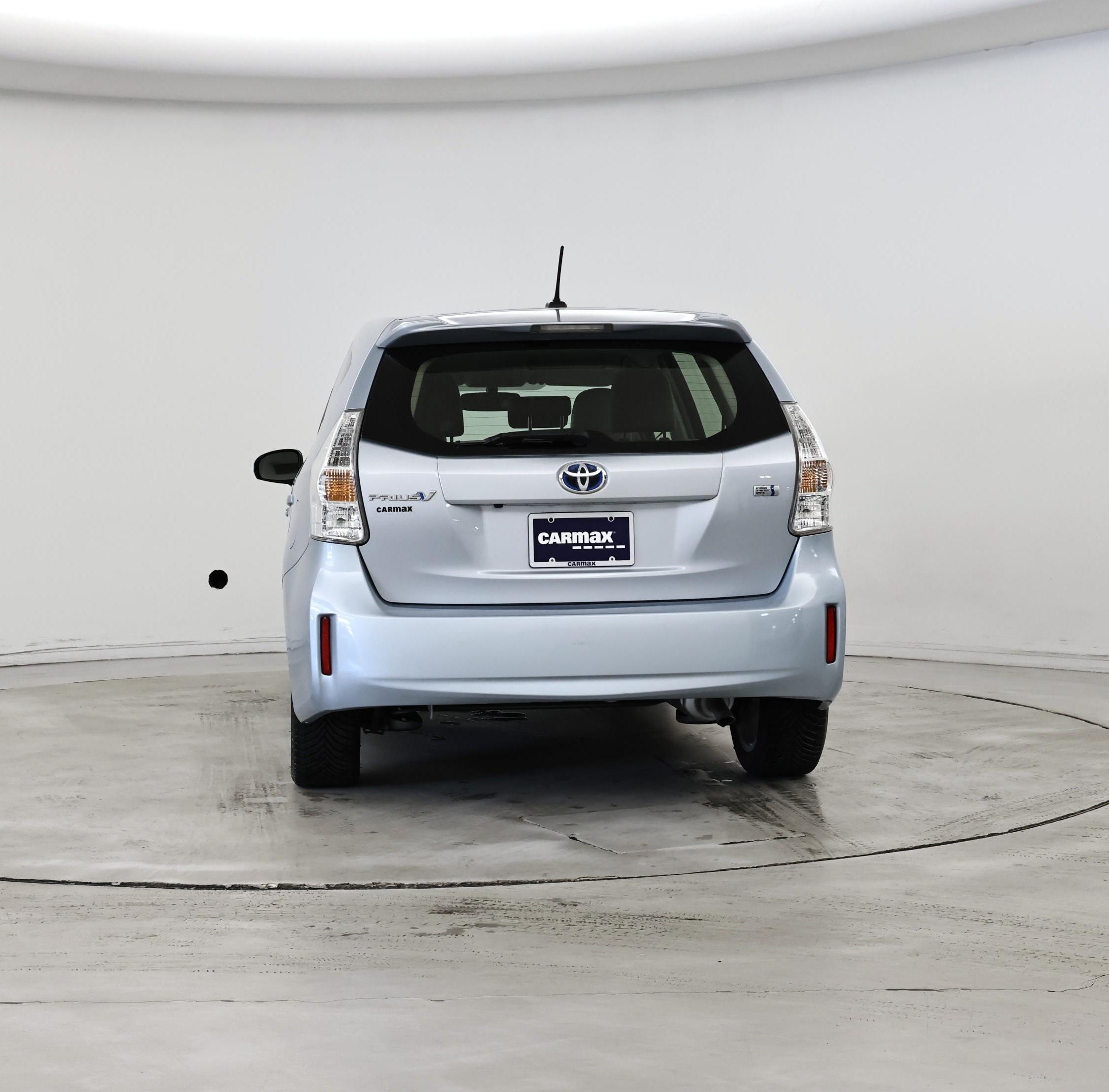 Thumbnail: 2013 Toyota Prius v - 6