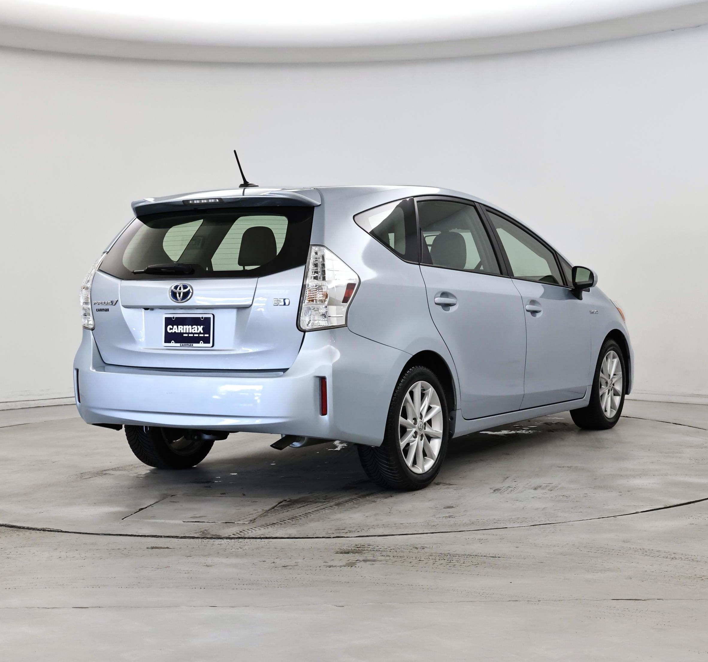 Thumbnail: 2013 Toyota Prius v - 8