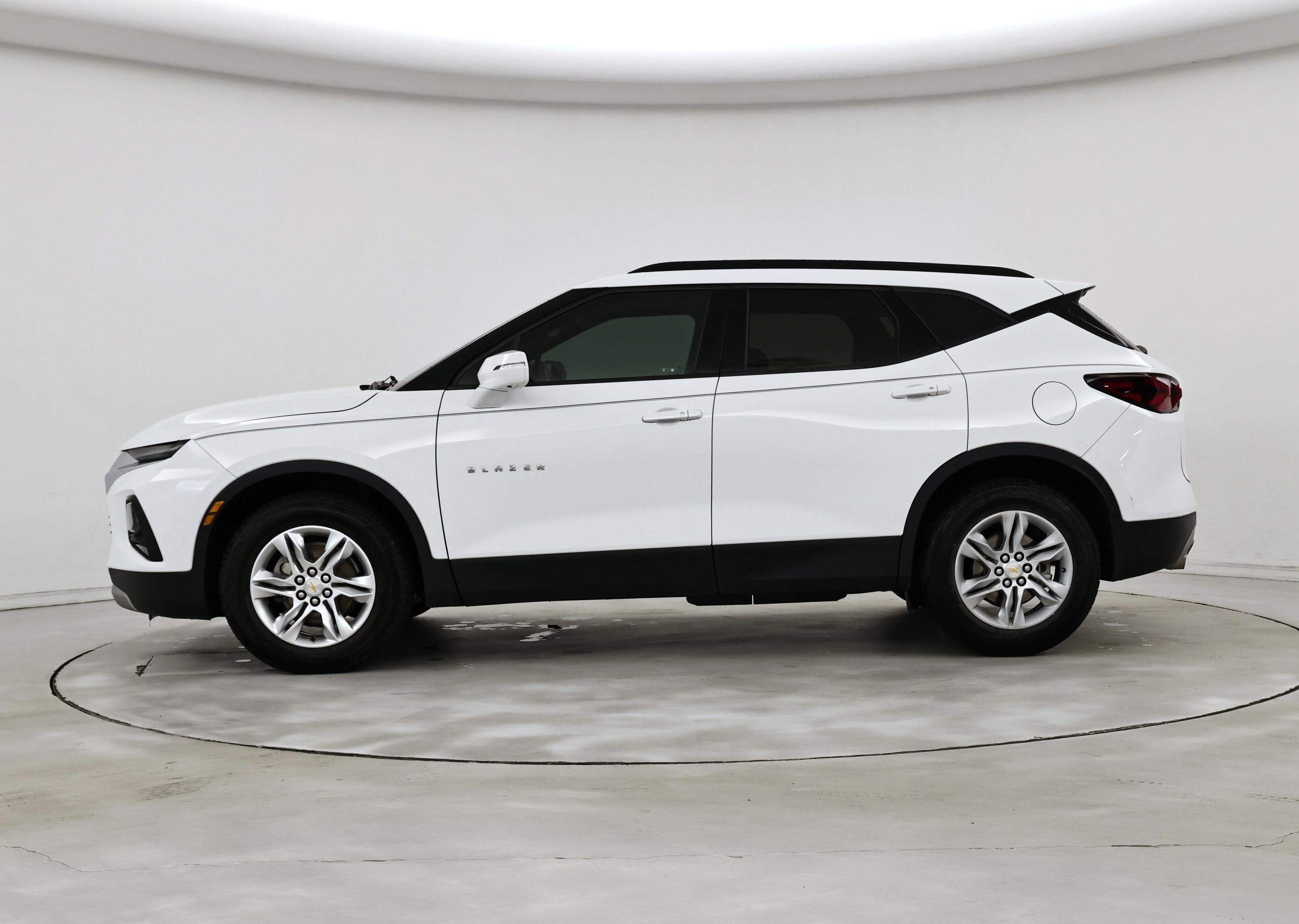 Thumbnail: 2020 Chevrolet Blazer - 3