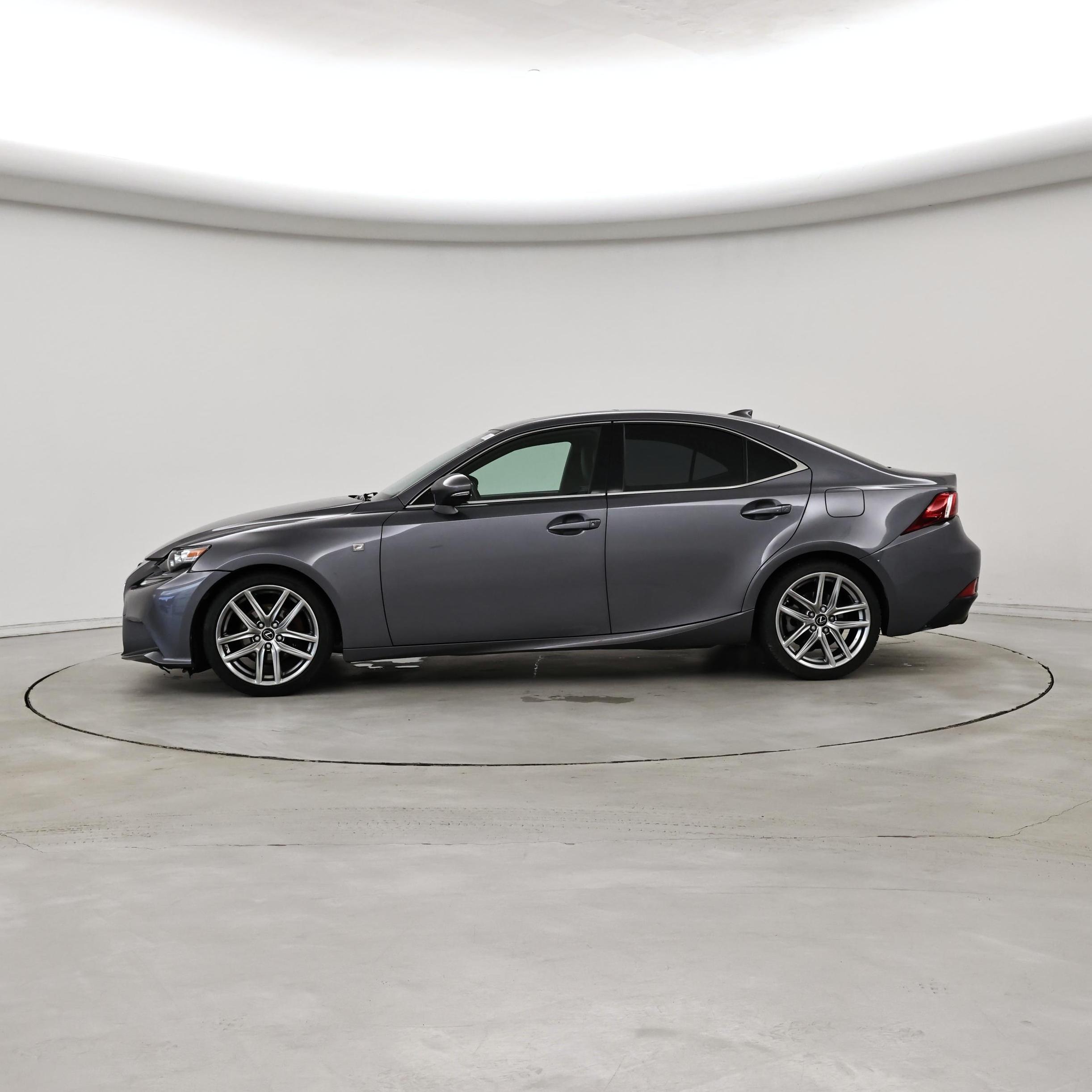 Thumbnail: 2015 Lexus IS - 3