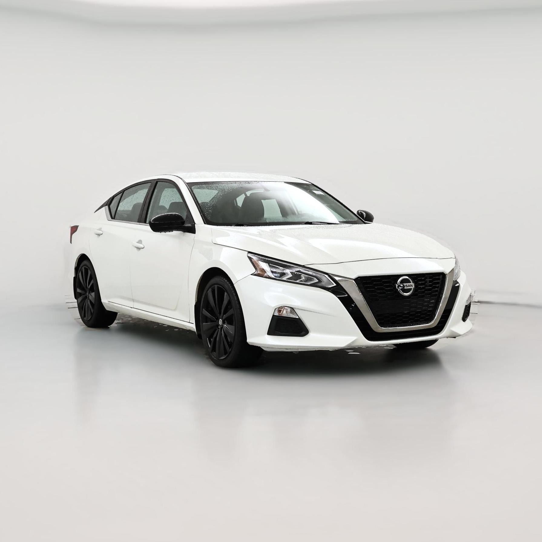 Thumbnail: 2019 Nissan Altima - 1