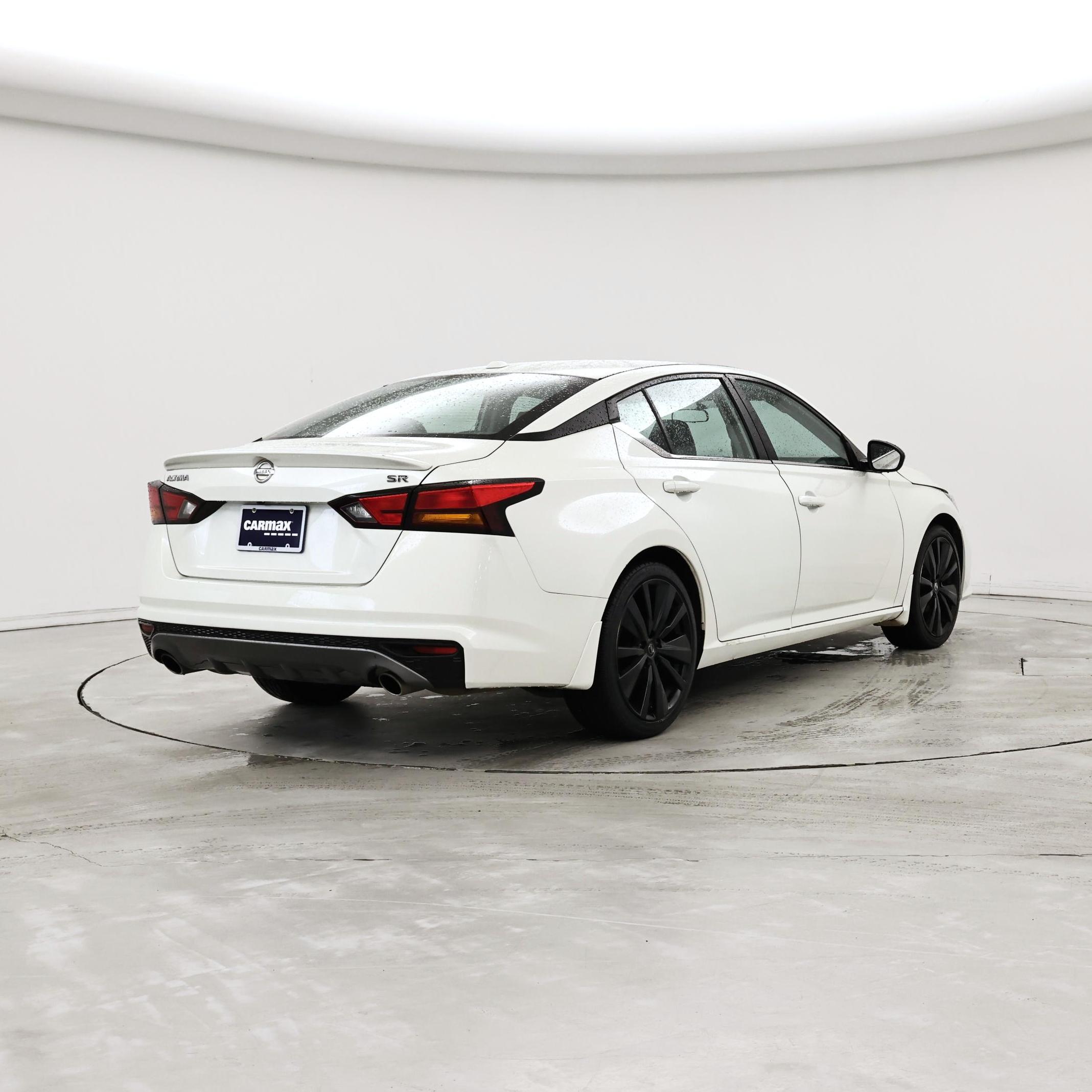 Thumbnail: 2019 Nissan Altima - 8