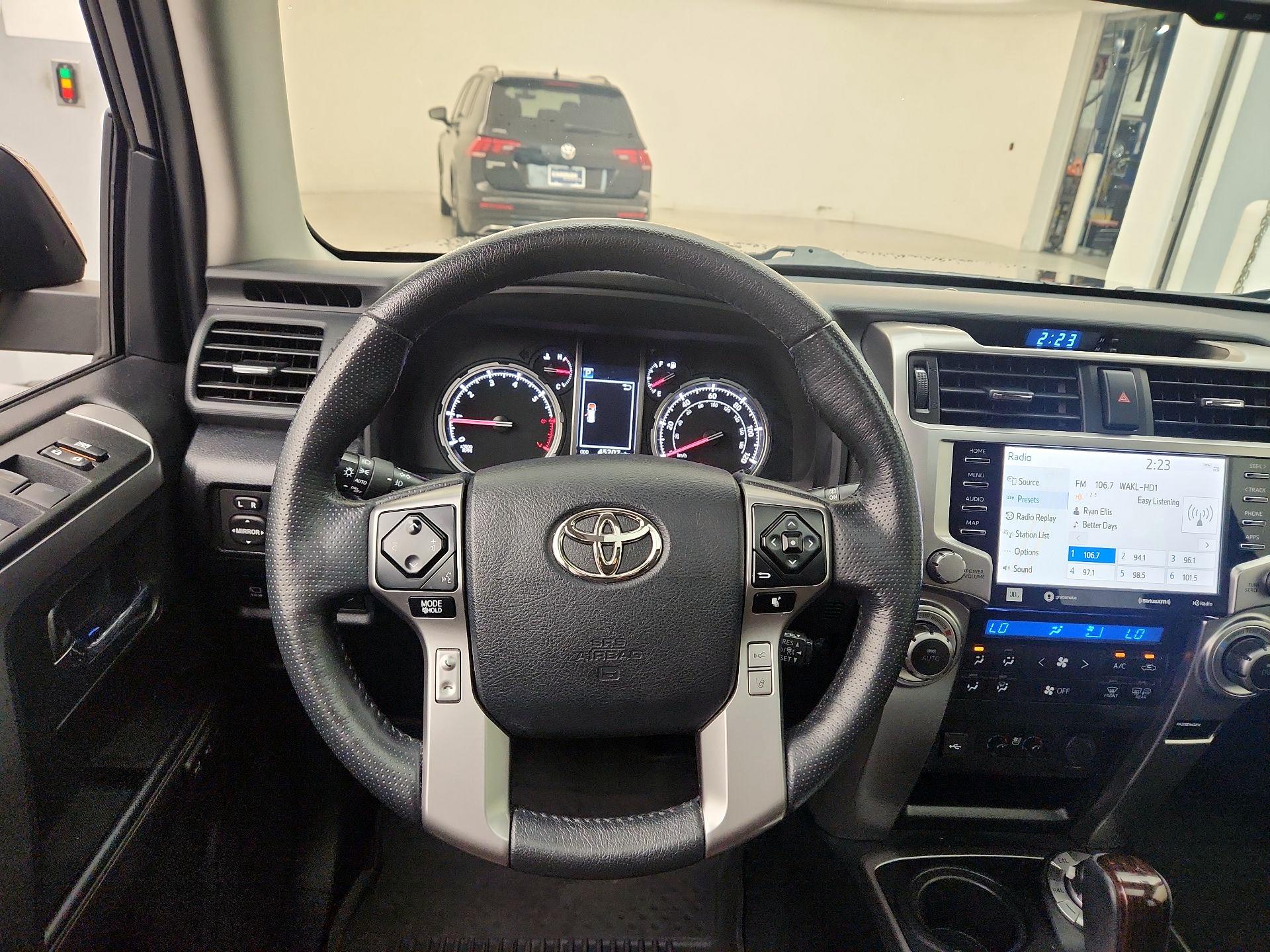 Thumbnail: 2023 Toyota 4Runner - 10