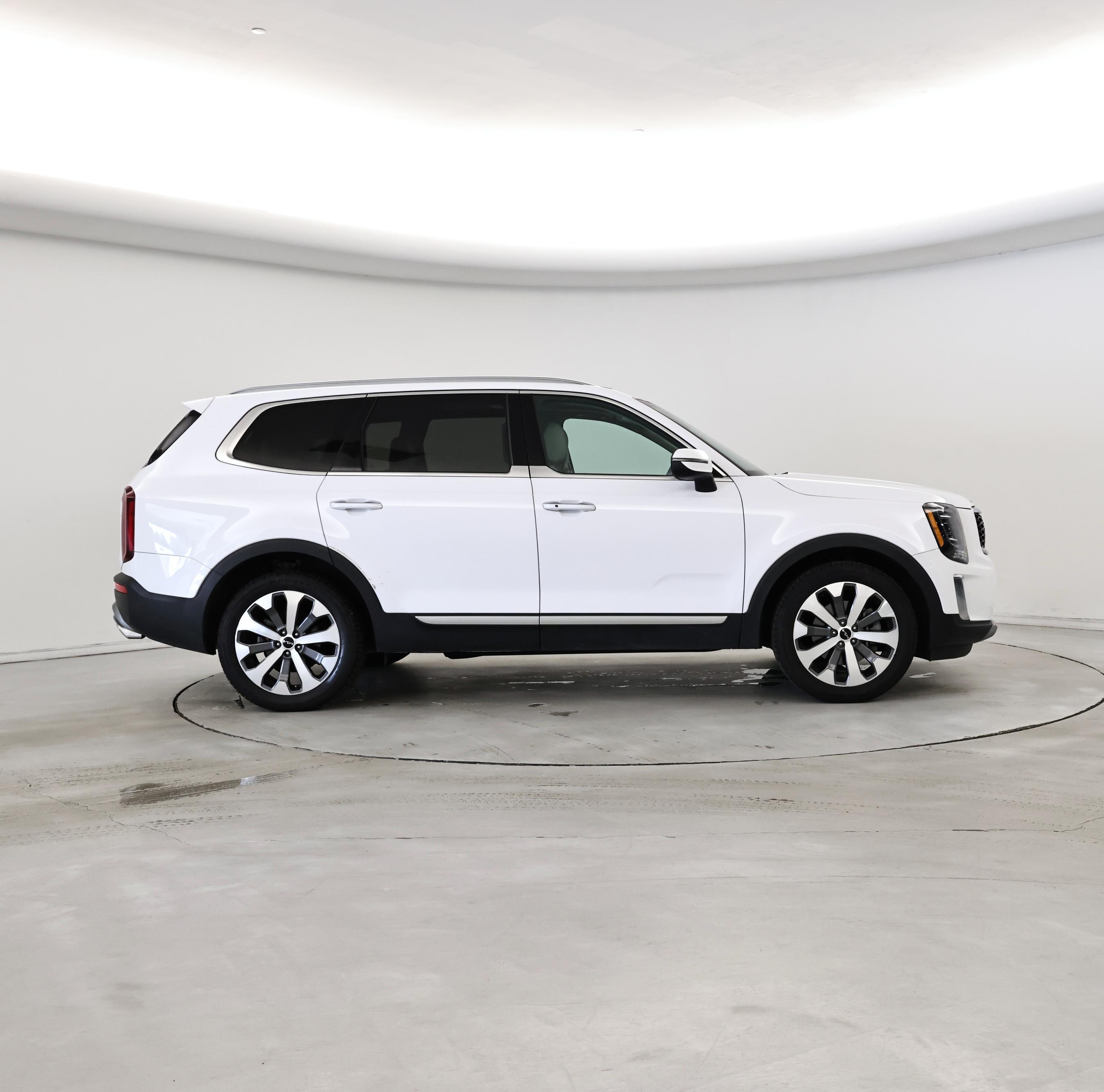 Thumbnail: 2022 Kia Telluride - 7