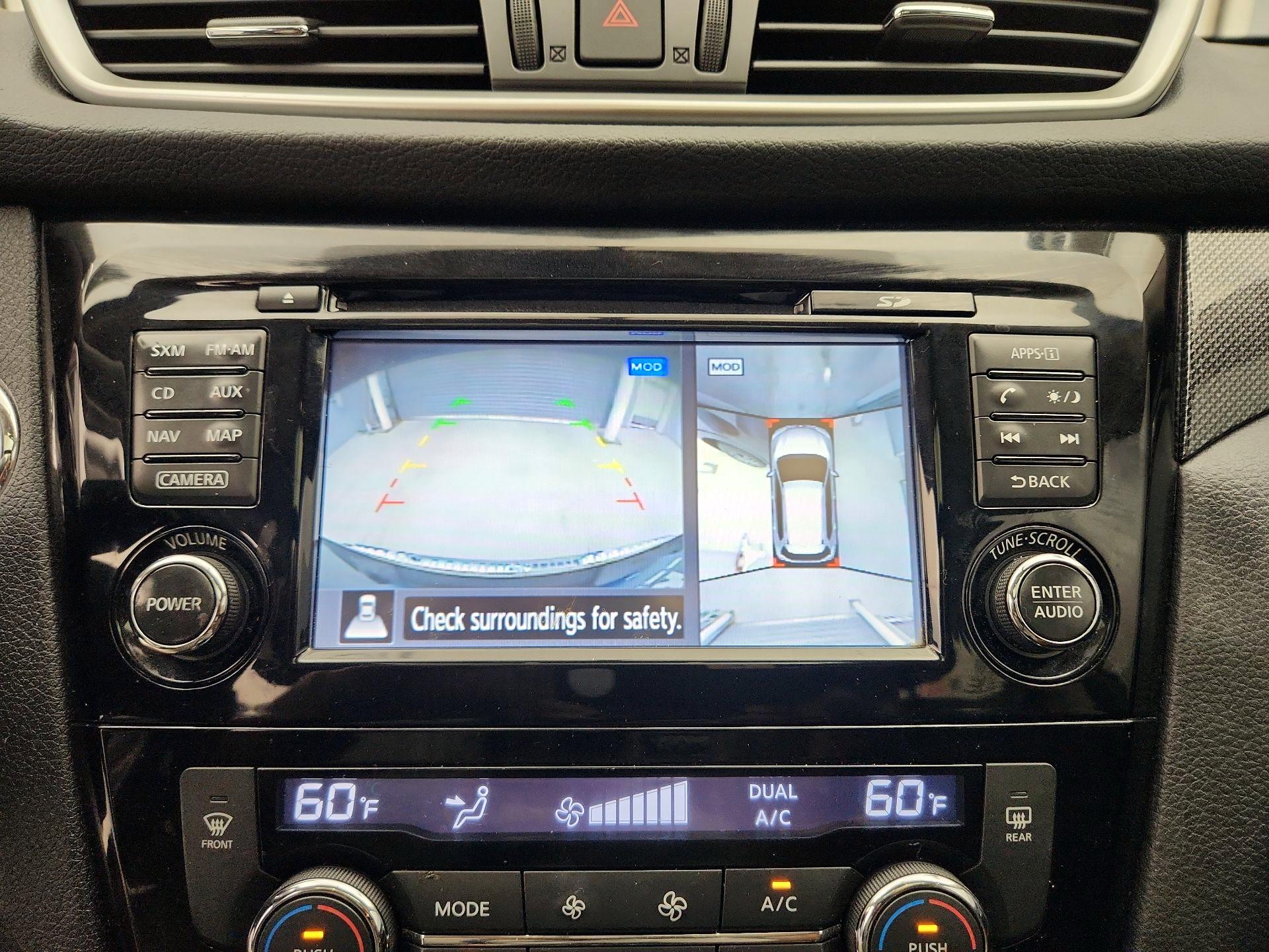 Thumbnail: 2016 Nissan Rogue - 14
