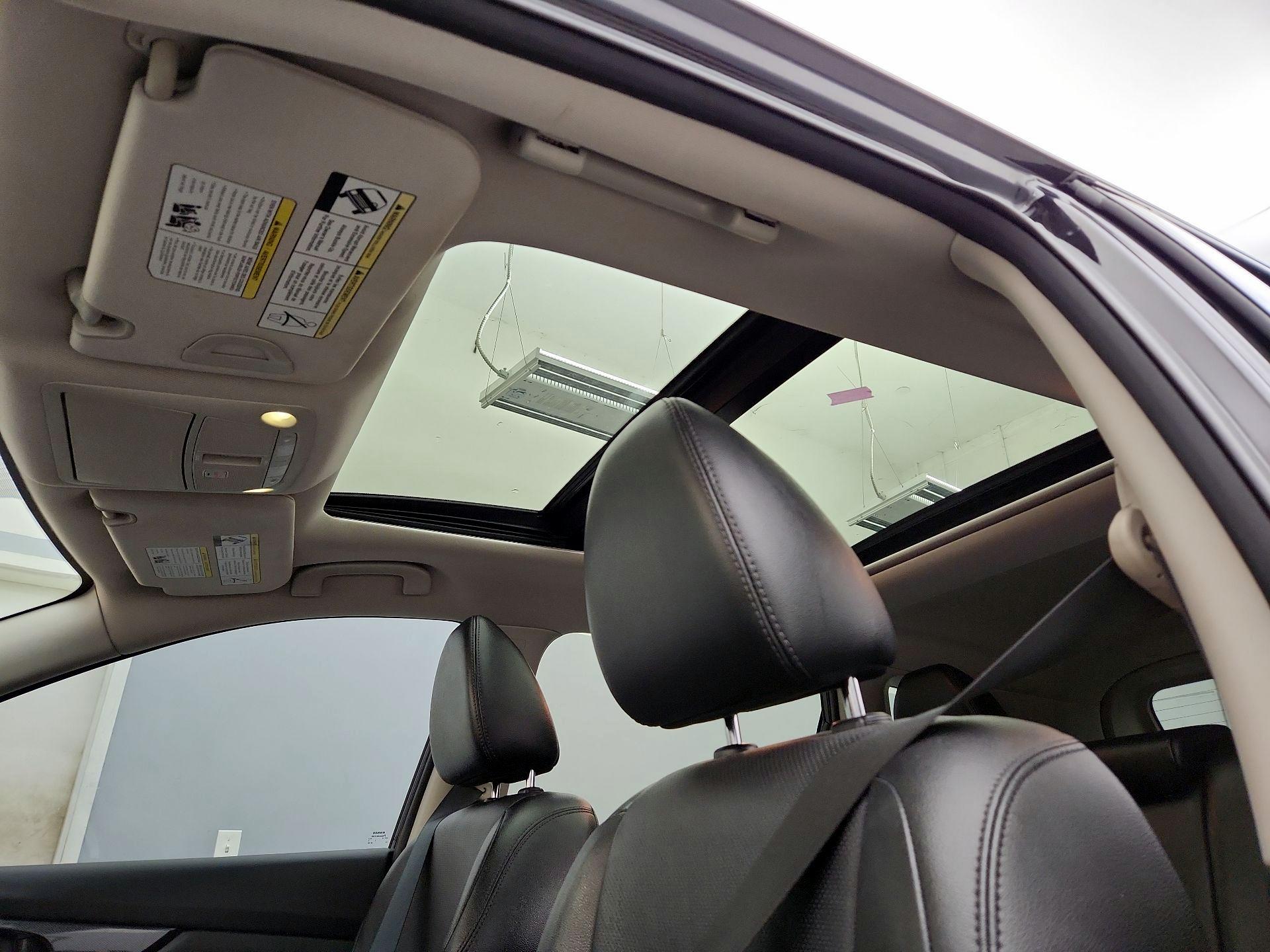Thumbnail: 2016 Nissan Rogue - 19