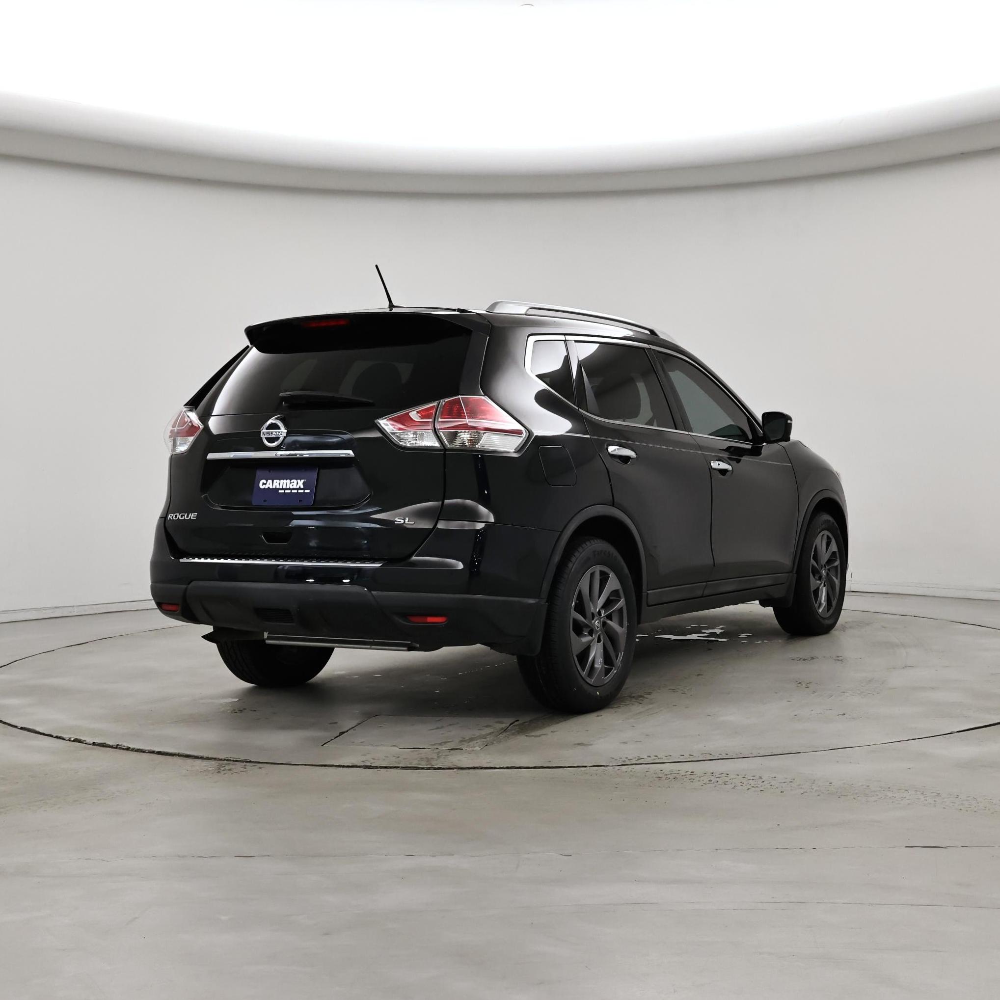 Thumbnail: 2016 Nissan Rogue - 8