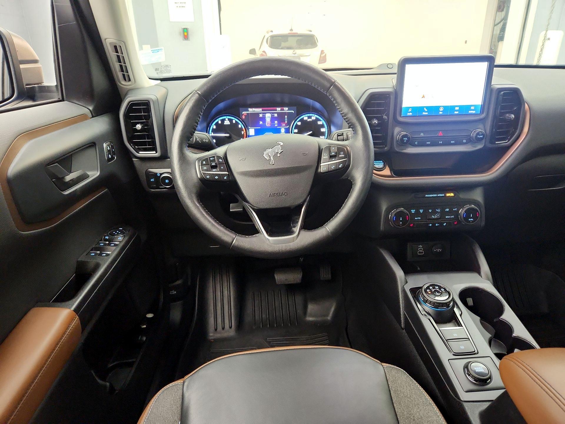 Thumbnail: 2023 Ford Bronco Sport - 10