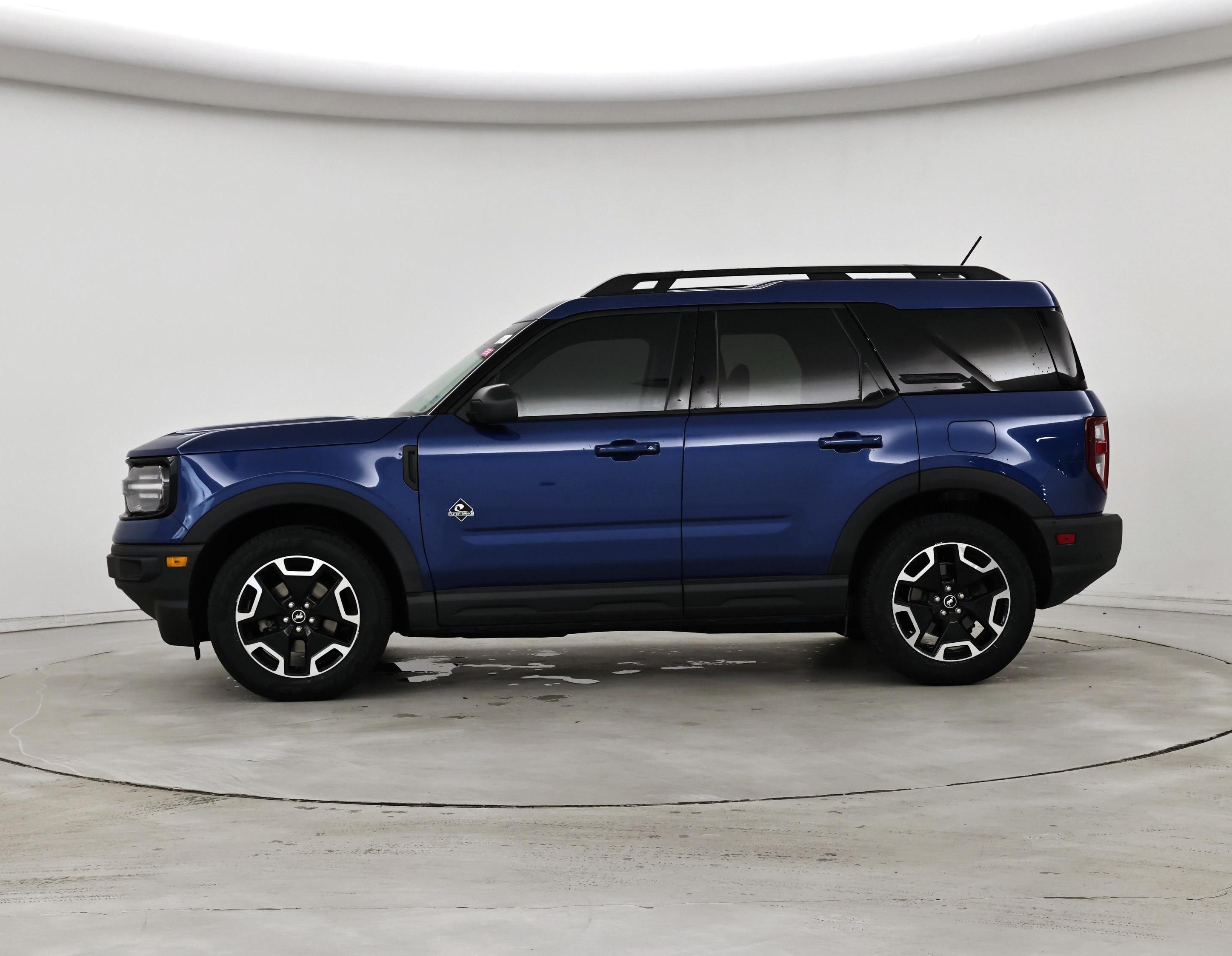 Thumbnail: 2023 Ford Bronco Sport - 3