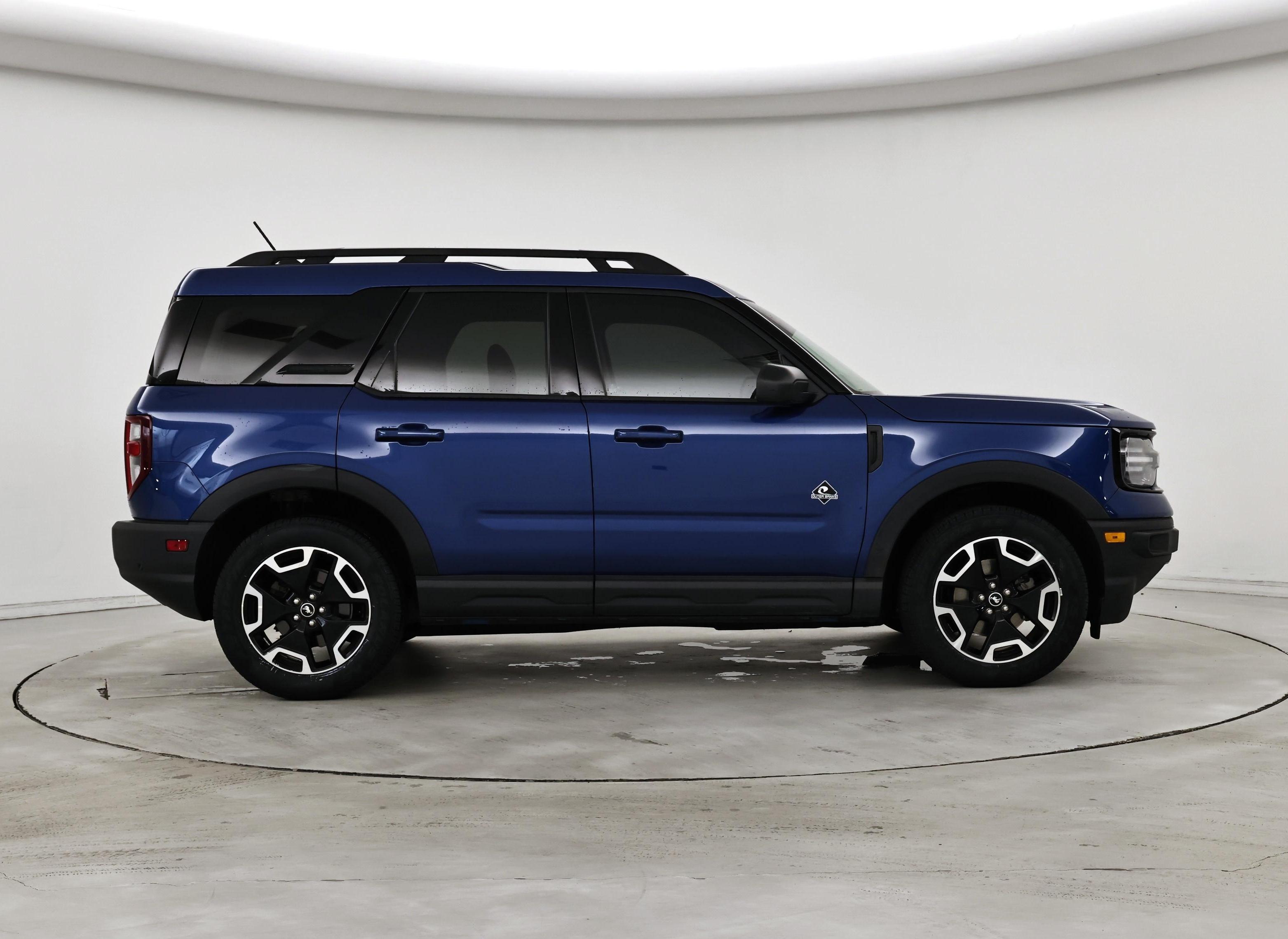 Thumbnail: 2023 Ford Bronco Sport - 7
