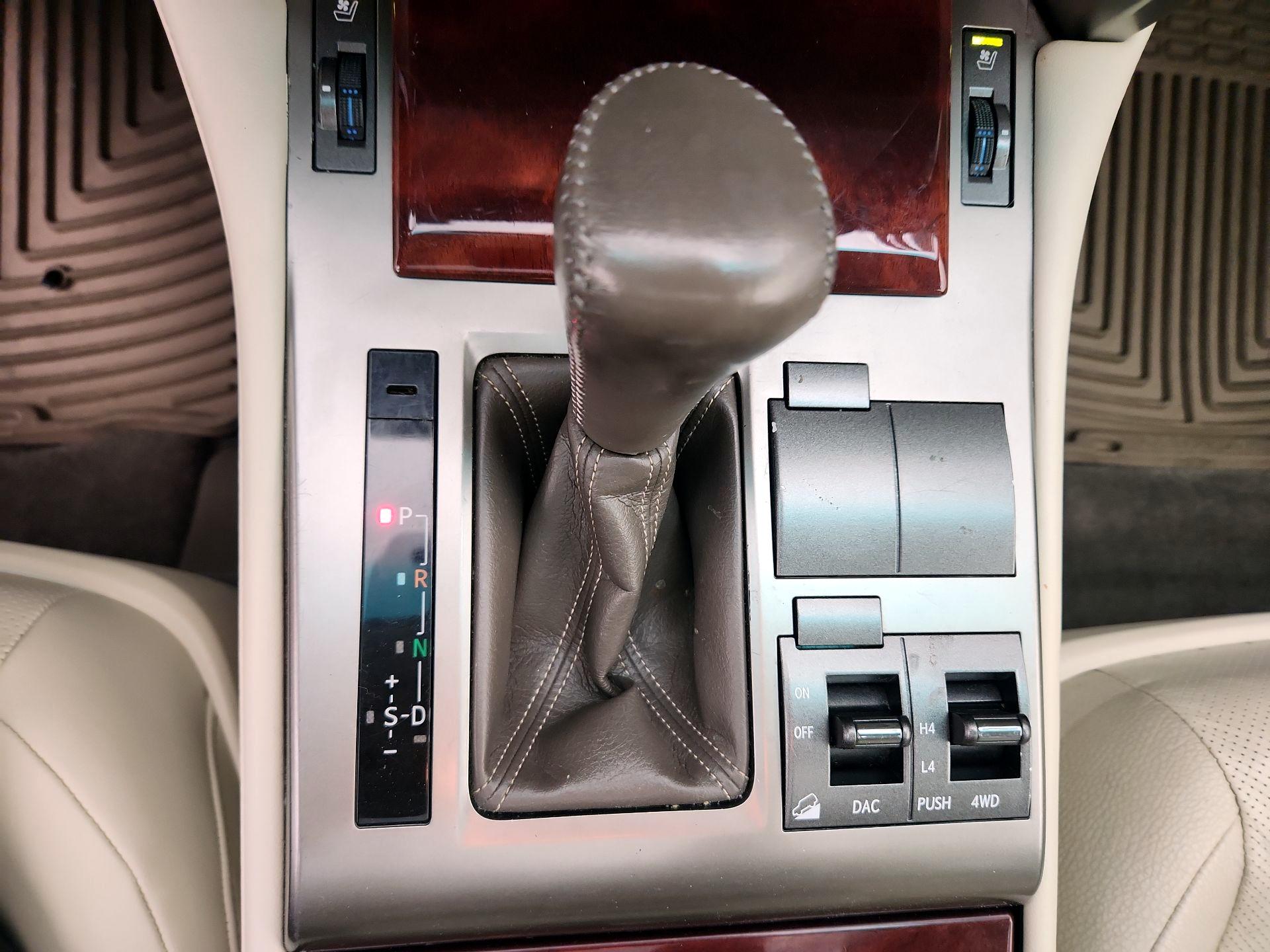 Thumbnail: 2013 Lexus GX - 17