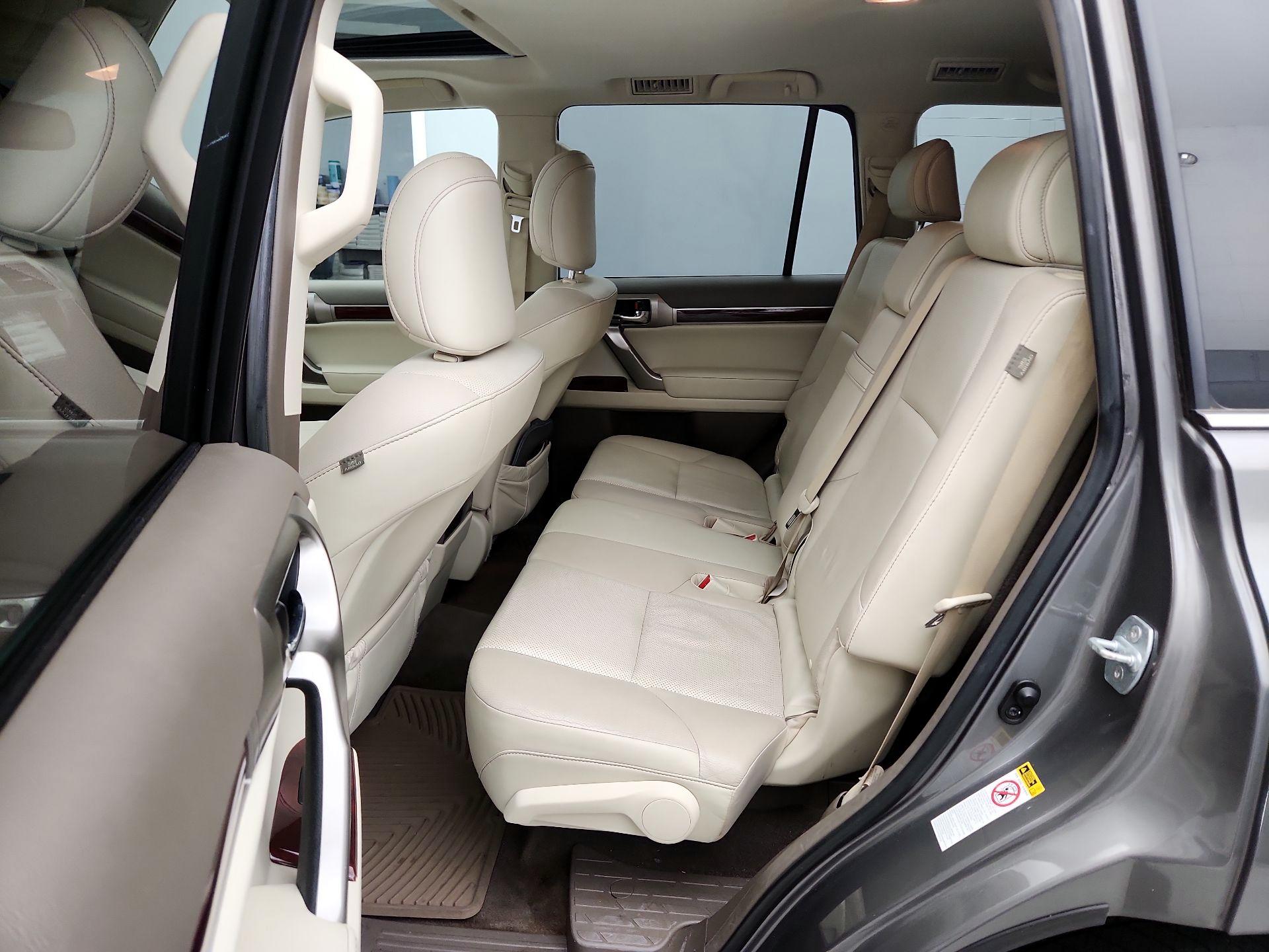 Thumbnail: 2013 Lexus GX - 20