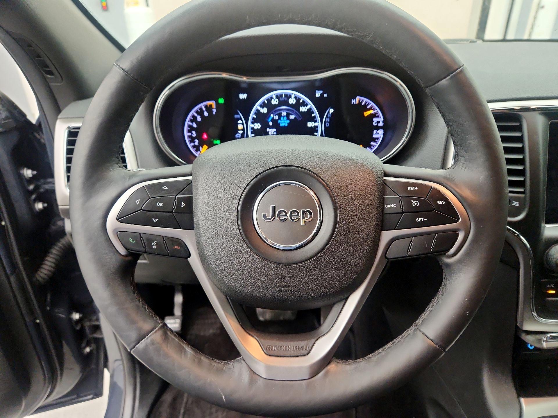 Thumbnail: 2018 Jeep Grand Cherokee - 10