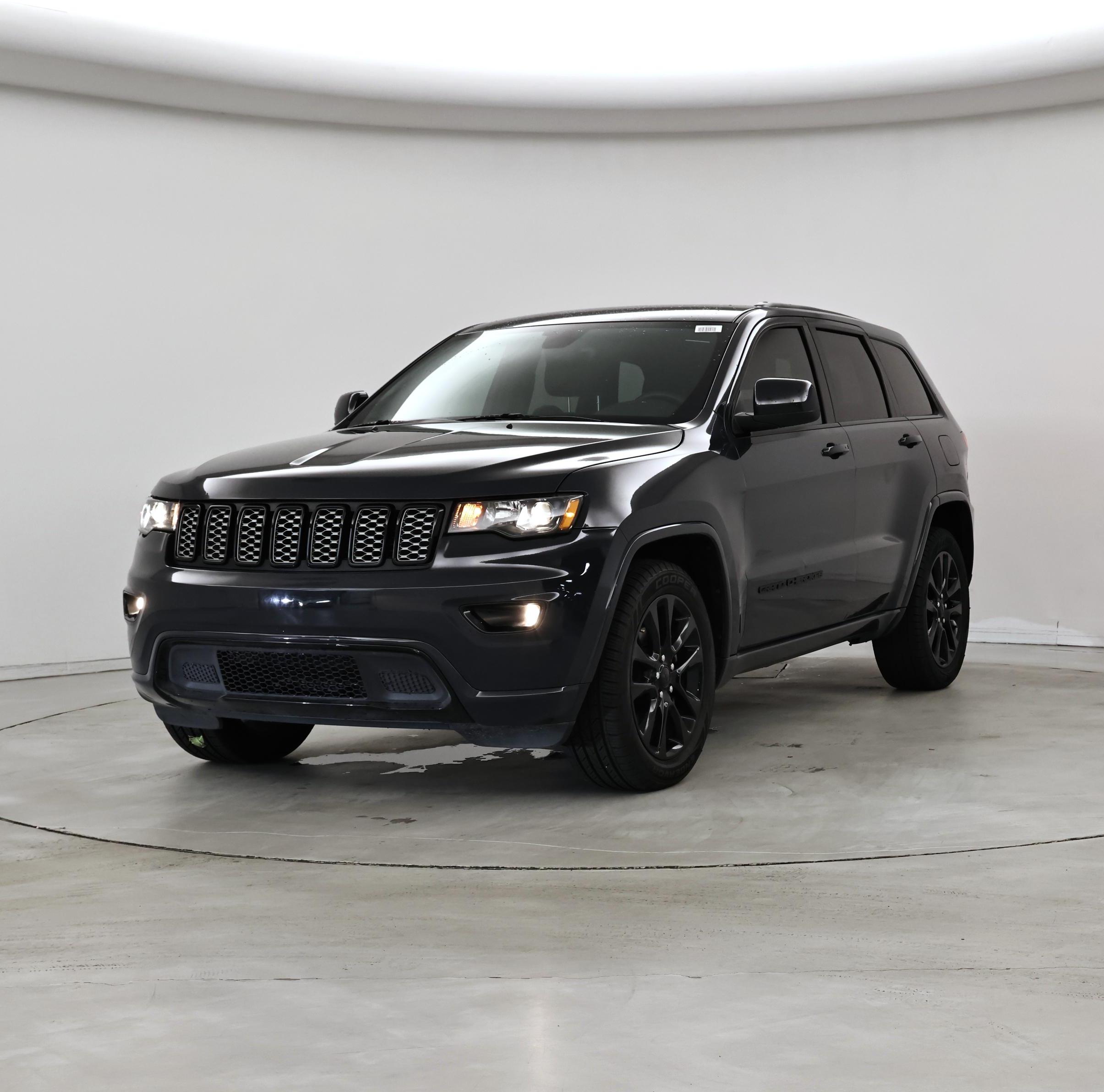 Thumbnail: 2018 Jeep Grand Cherokee - 4