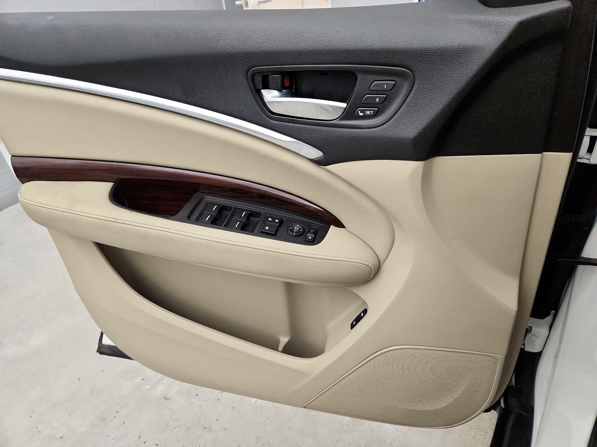 Thumbnail: 2015 Acura MDX - 12
