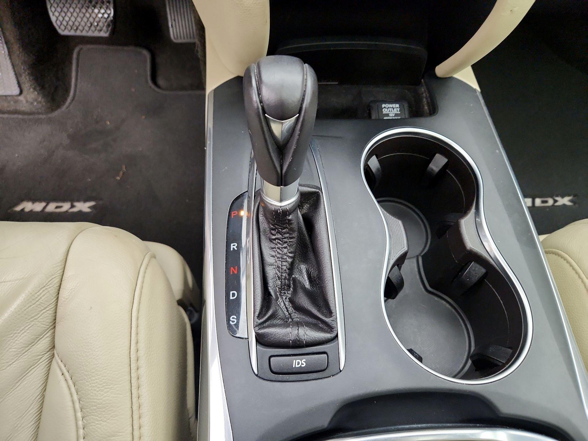 Thumbnail: 2015 Acura MDX - 18