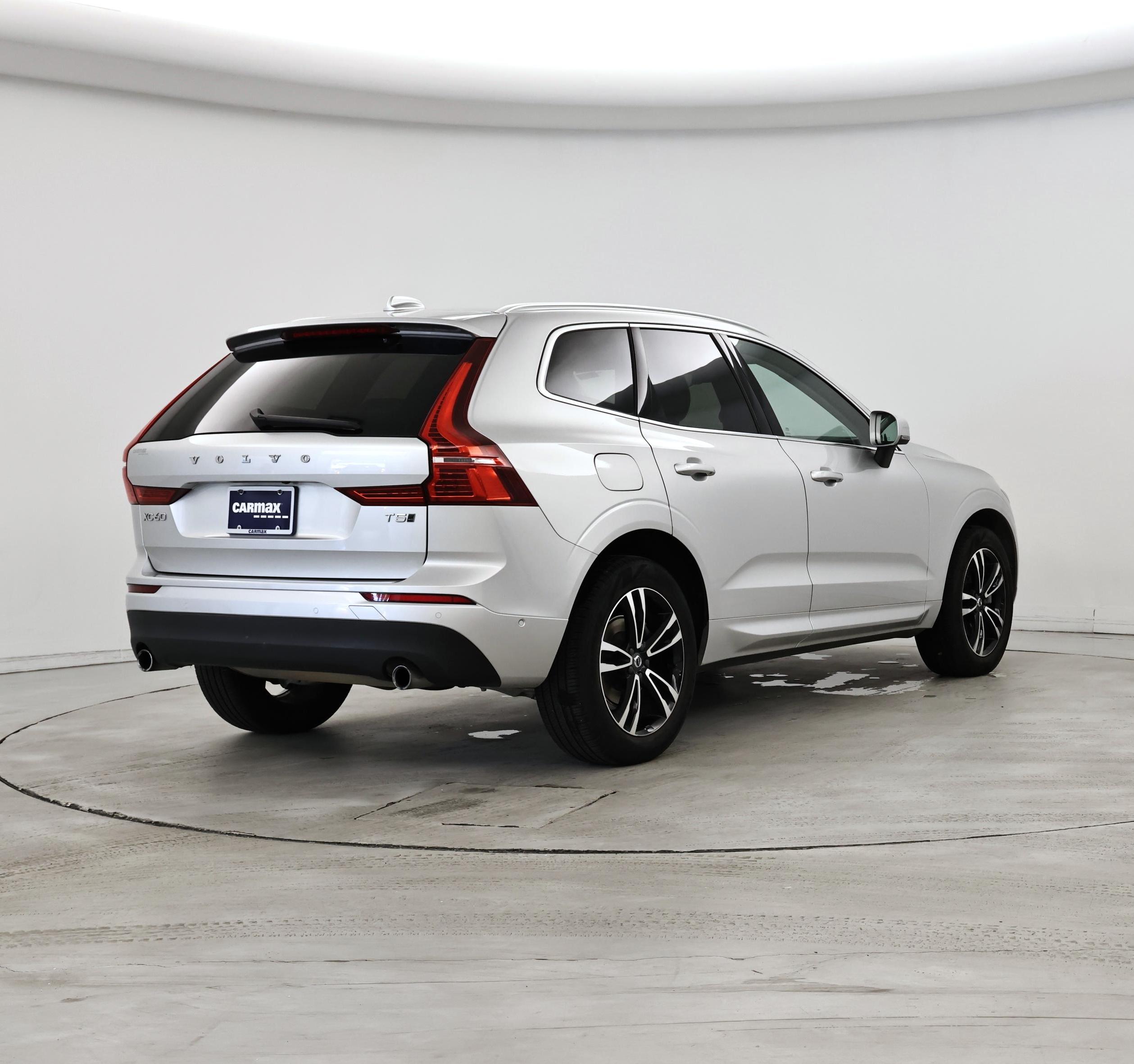 Thumbnail: 2019 Volvo XC60 - 8