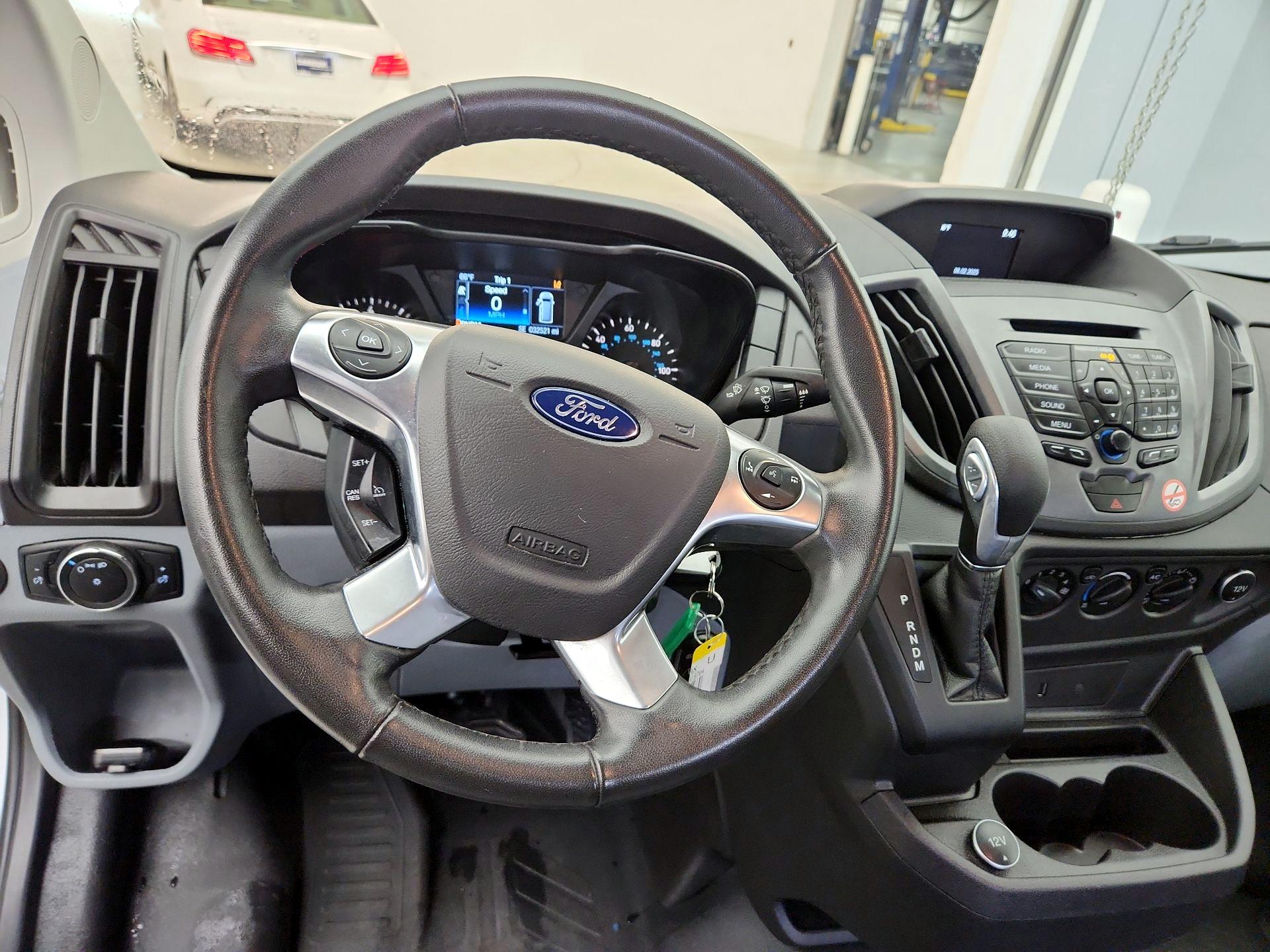 Thumbnail: 2019 Ford Transit Series - 10