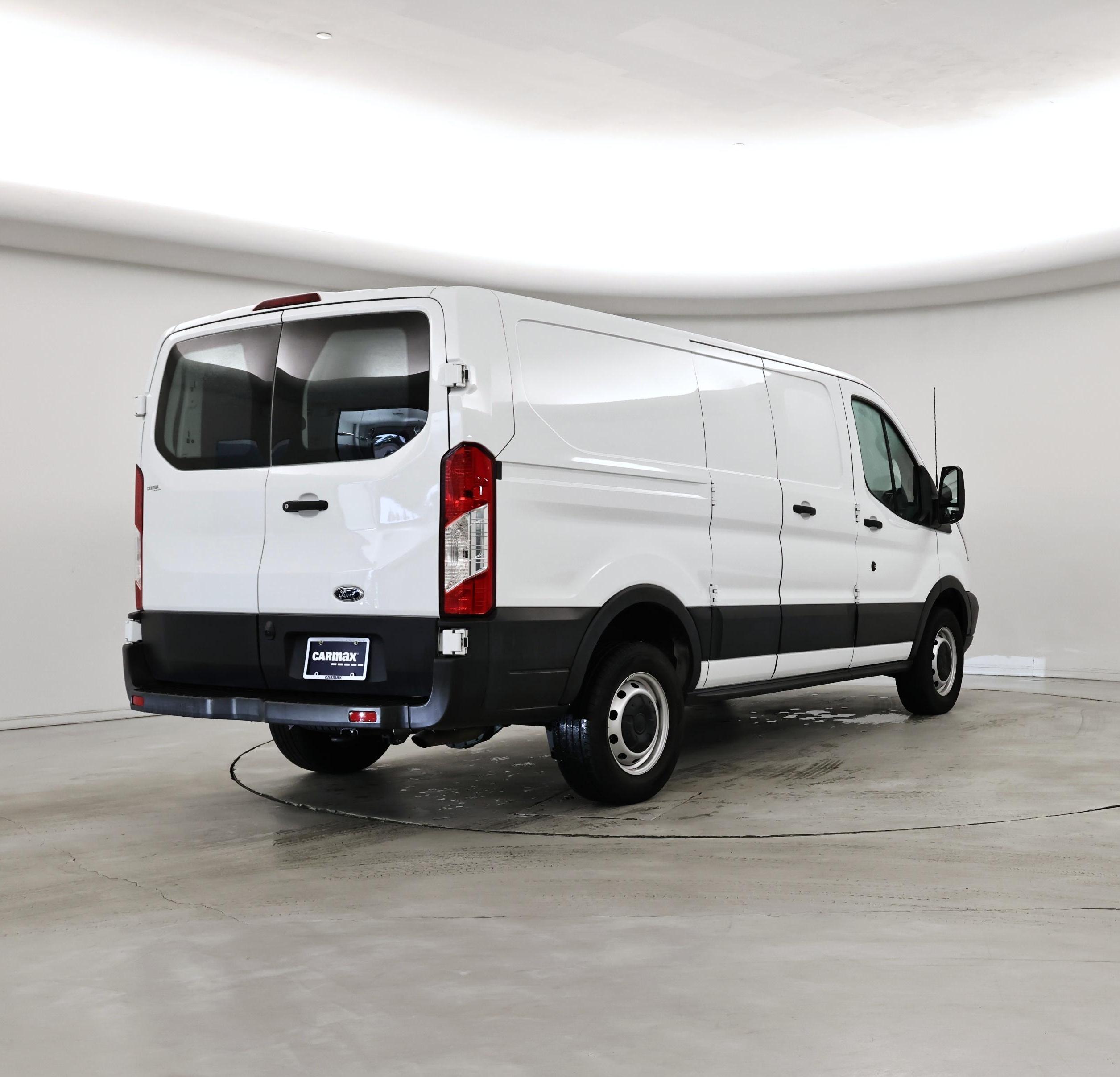 Thumbnail: 2019 Ford Transit Series - 8
