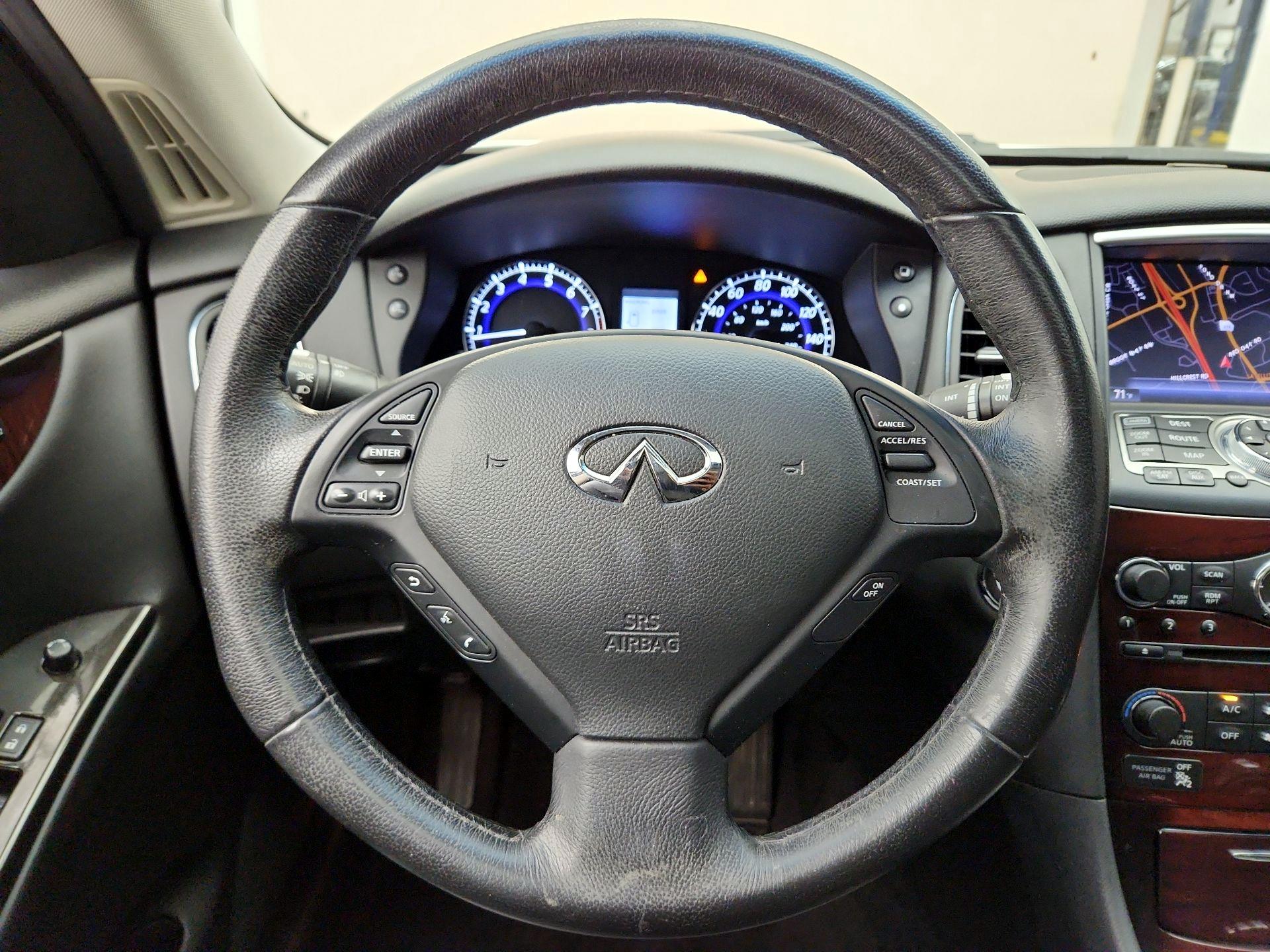 Thumbnail: 2017 INFINITI QX50 - 10