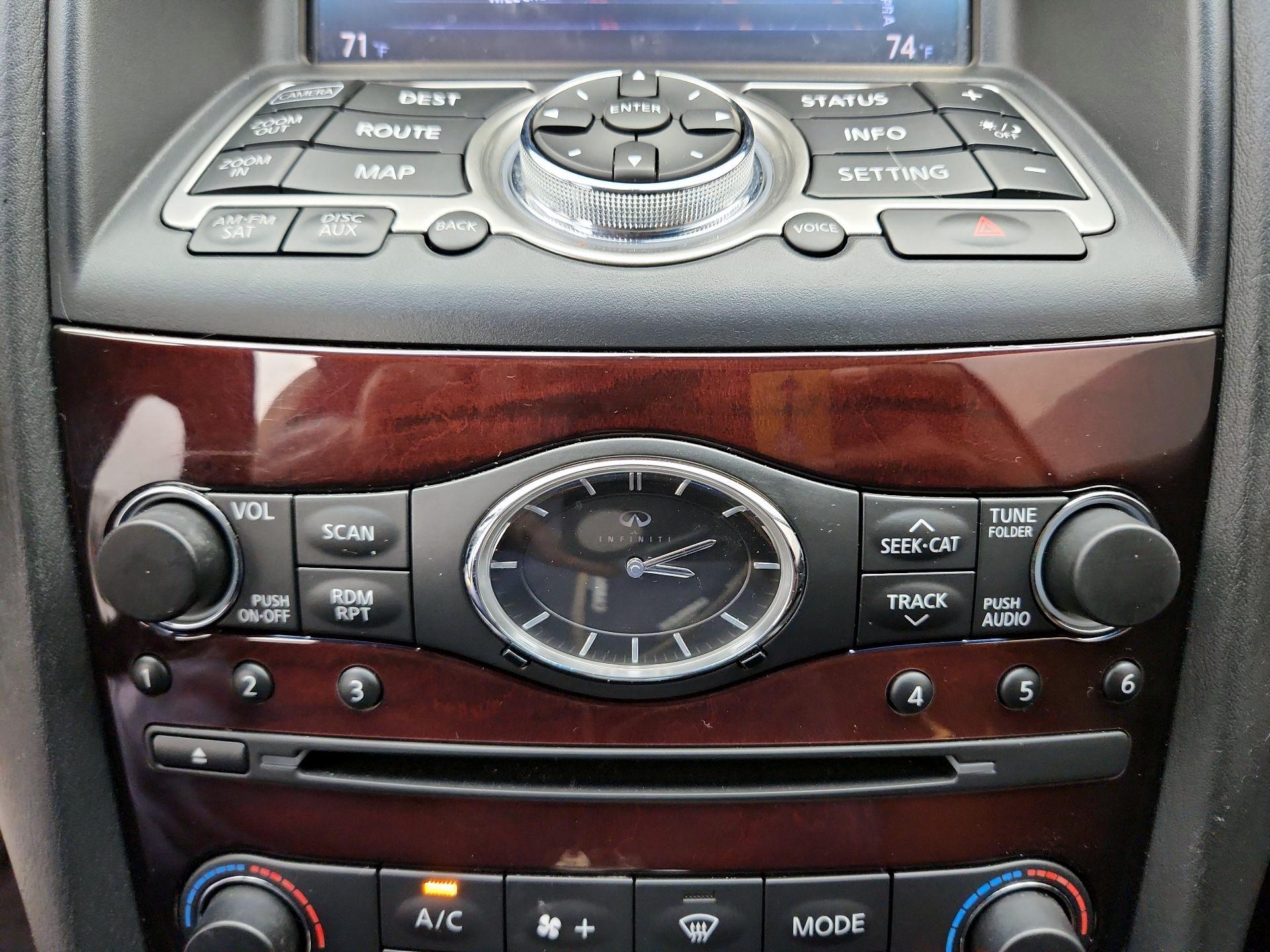 Thumbnail: 2017 INFINITI QX50 - 16