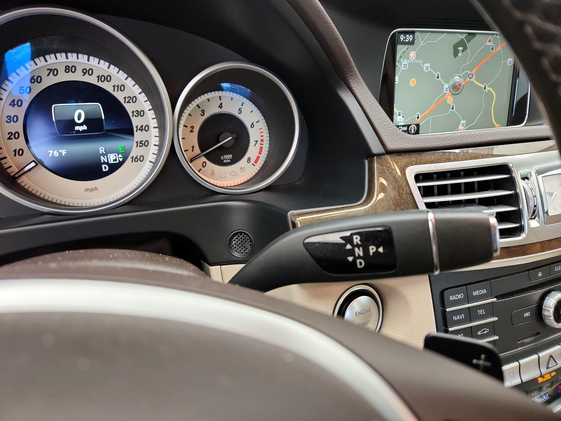 Thumbnail: 2016 Mercedes-Benz E-Class - 16