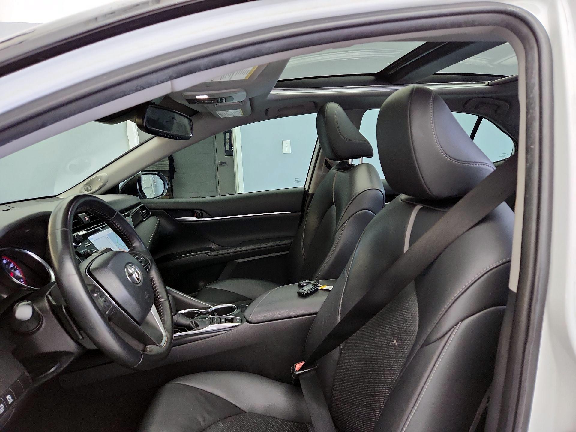 Thumbnail: 2019 Toyota Camry - 20