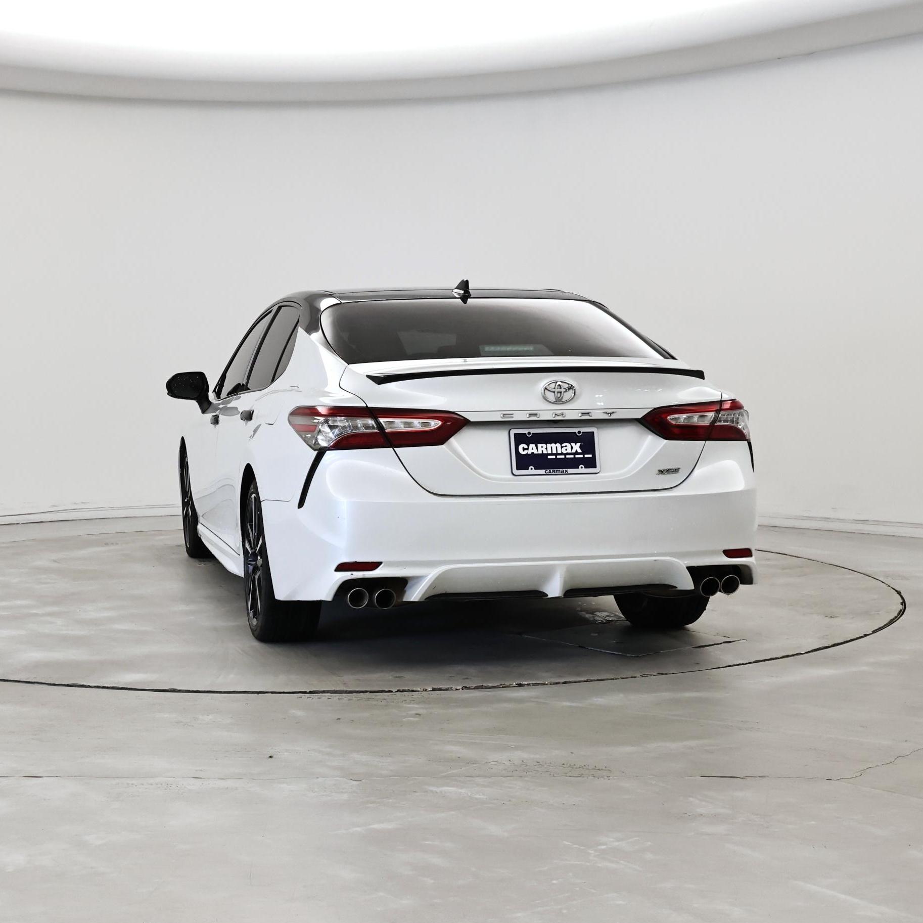 Thumbnail: 2019 Toyota Camry - 6
