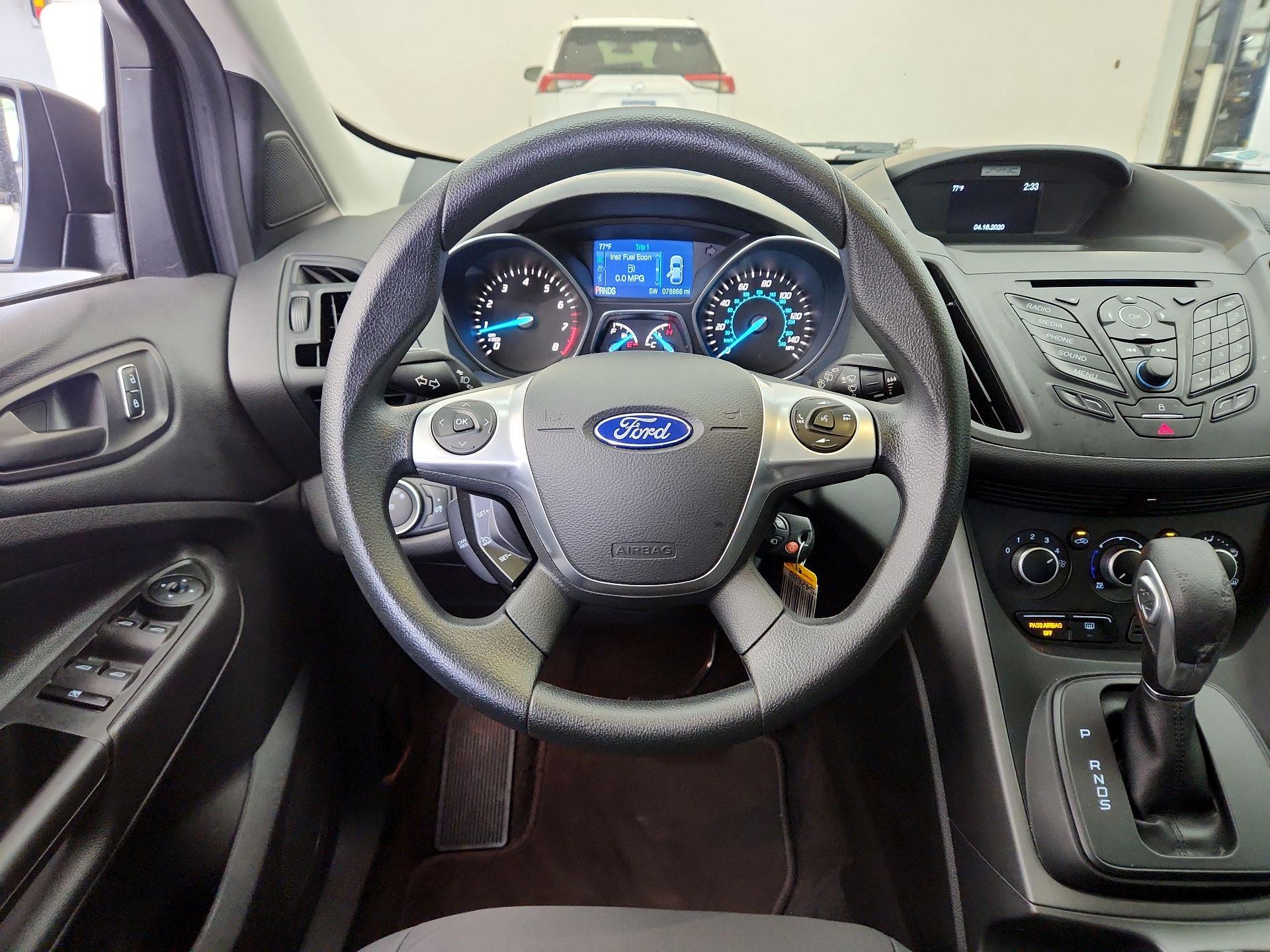 Thumbnail: 2015 Ford Escape - 10