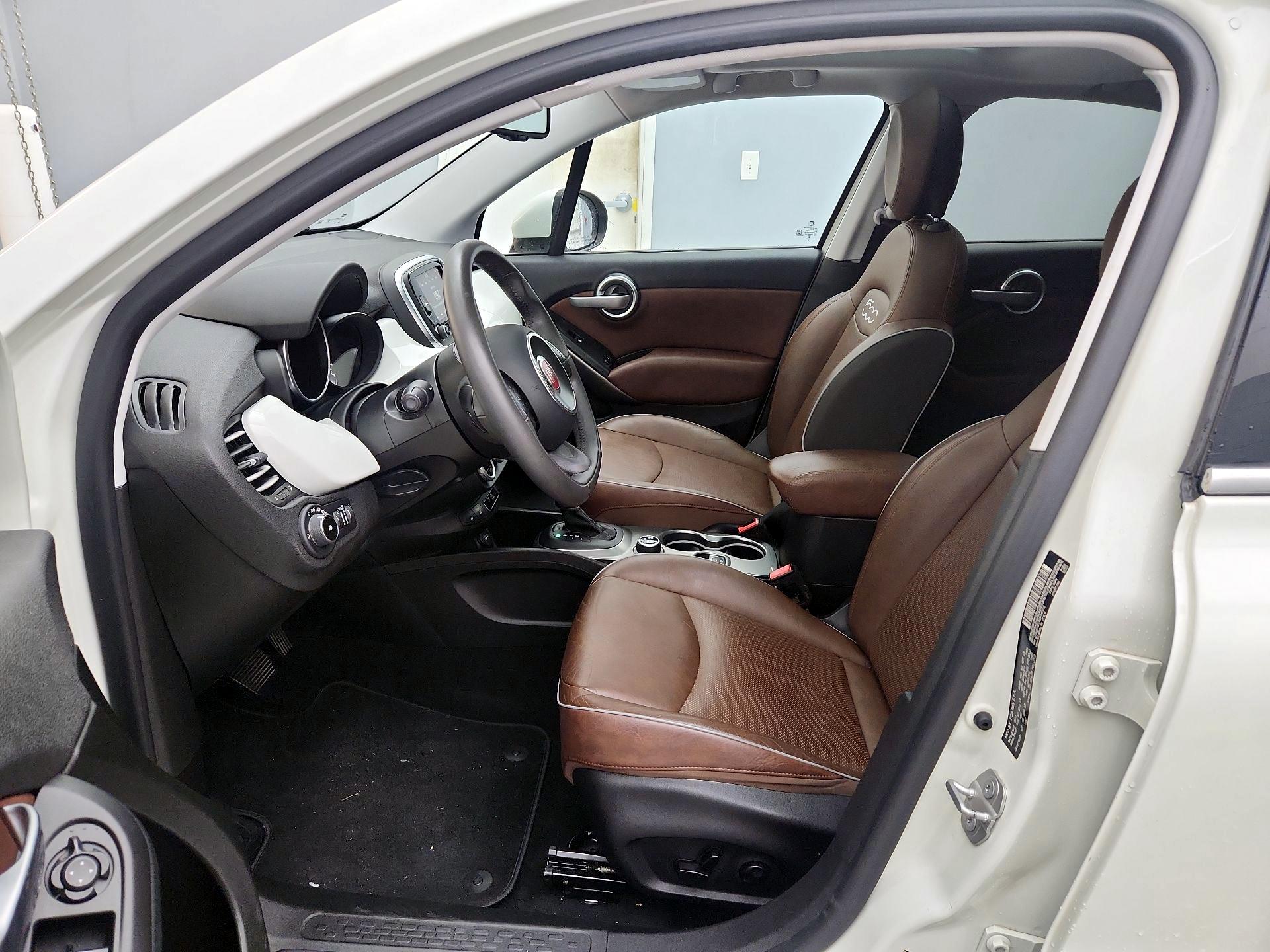 Thumbnail: 2016 Fiat 500X - 11