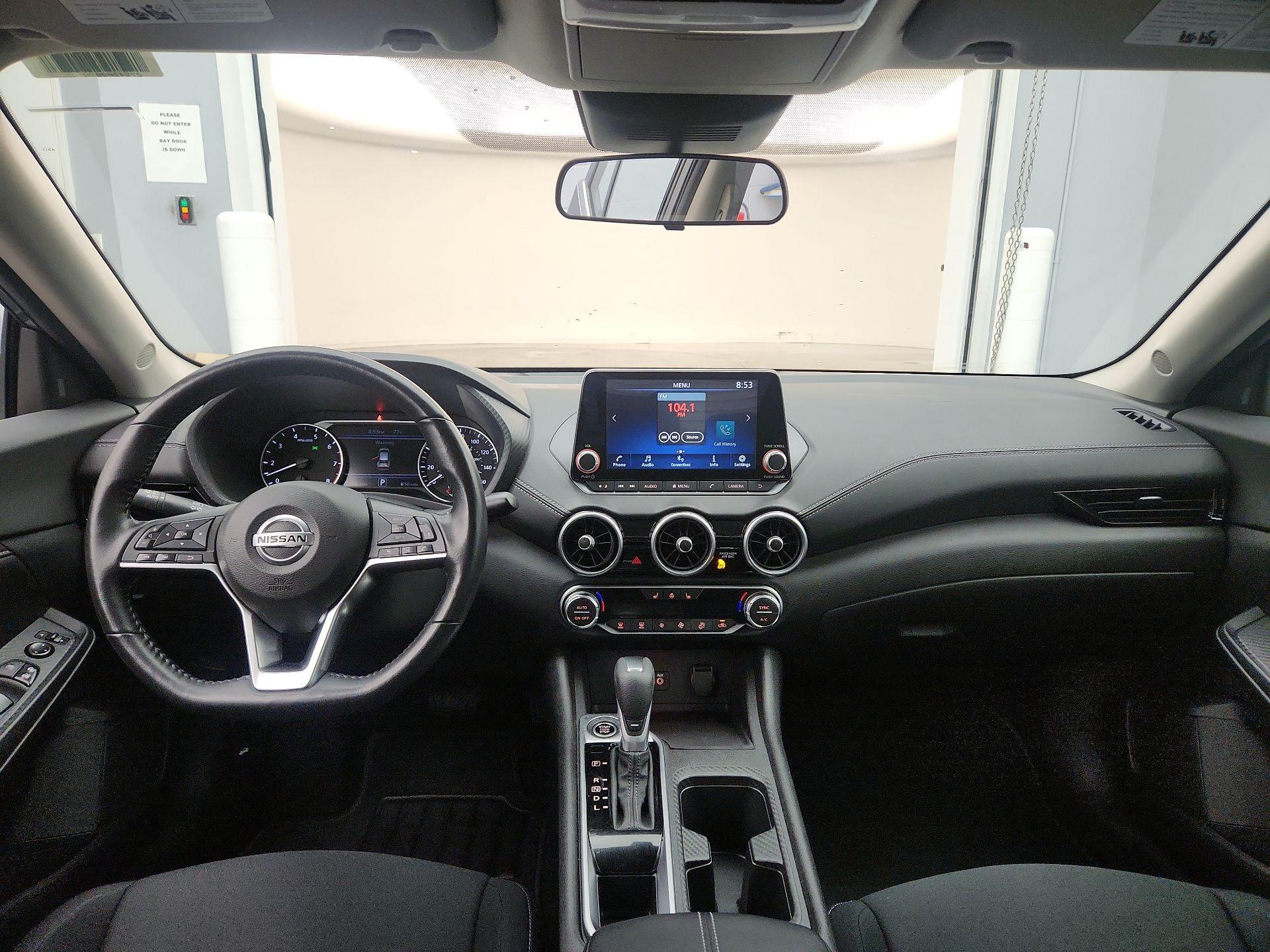 Thumbnail: 2022 Nissan Sentra - 9