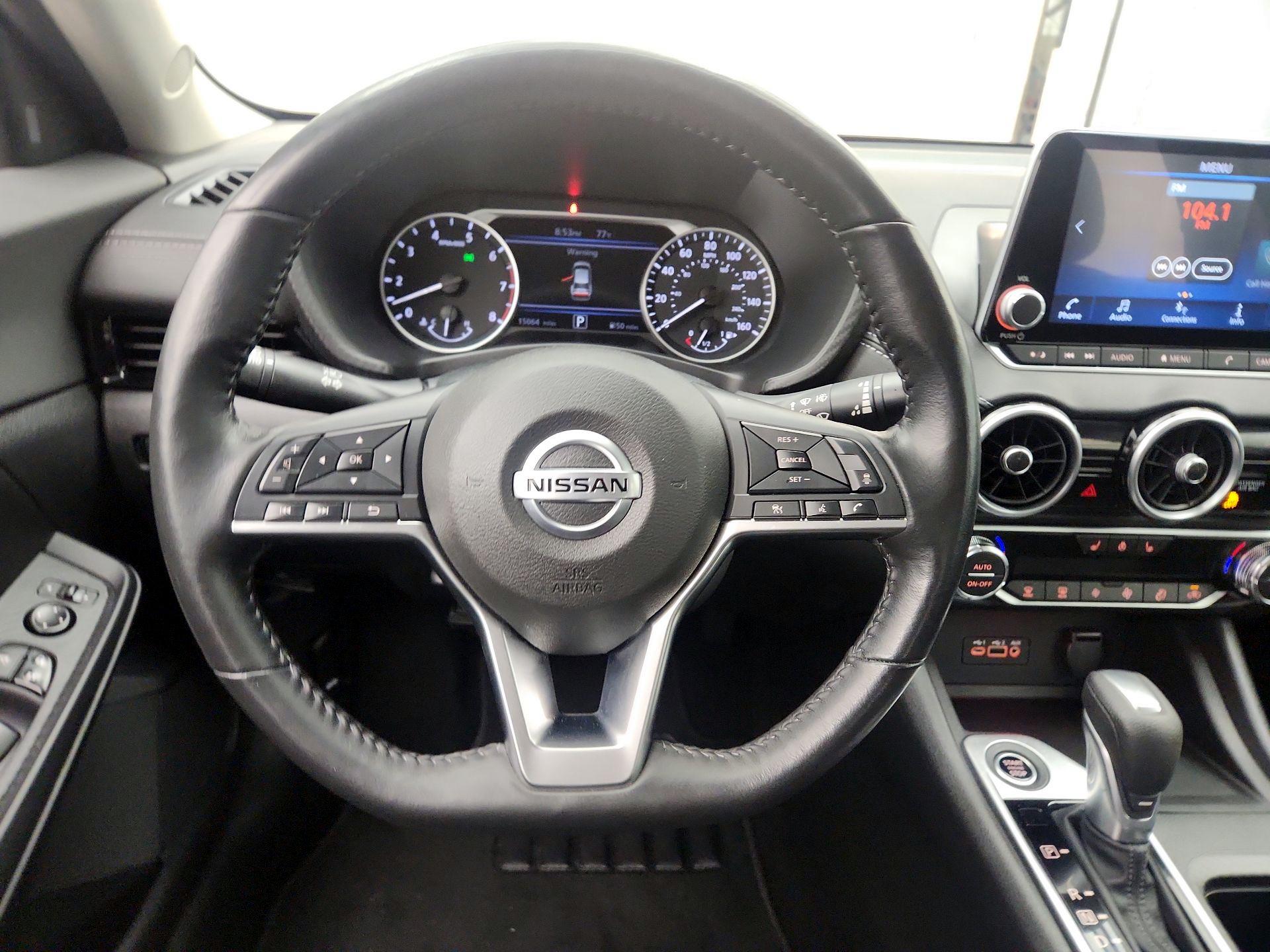 Thumbnail: 2022 Nissan Sentra - 10