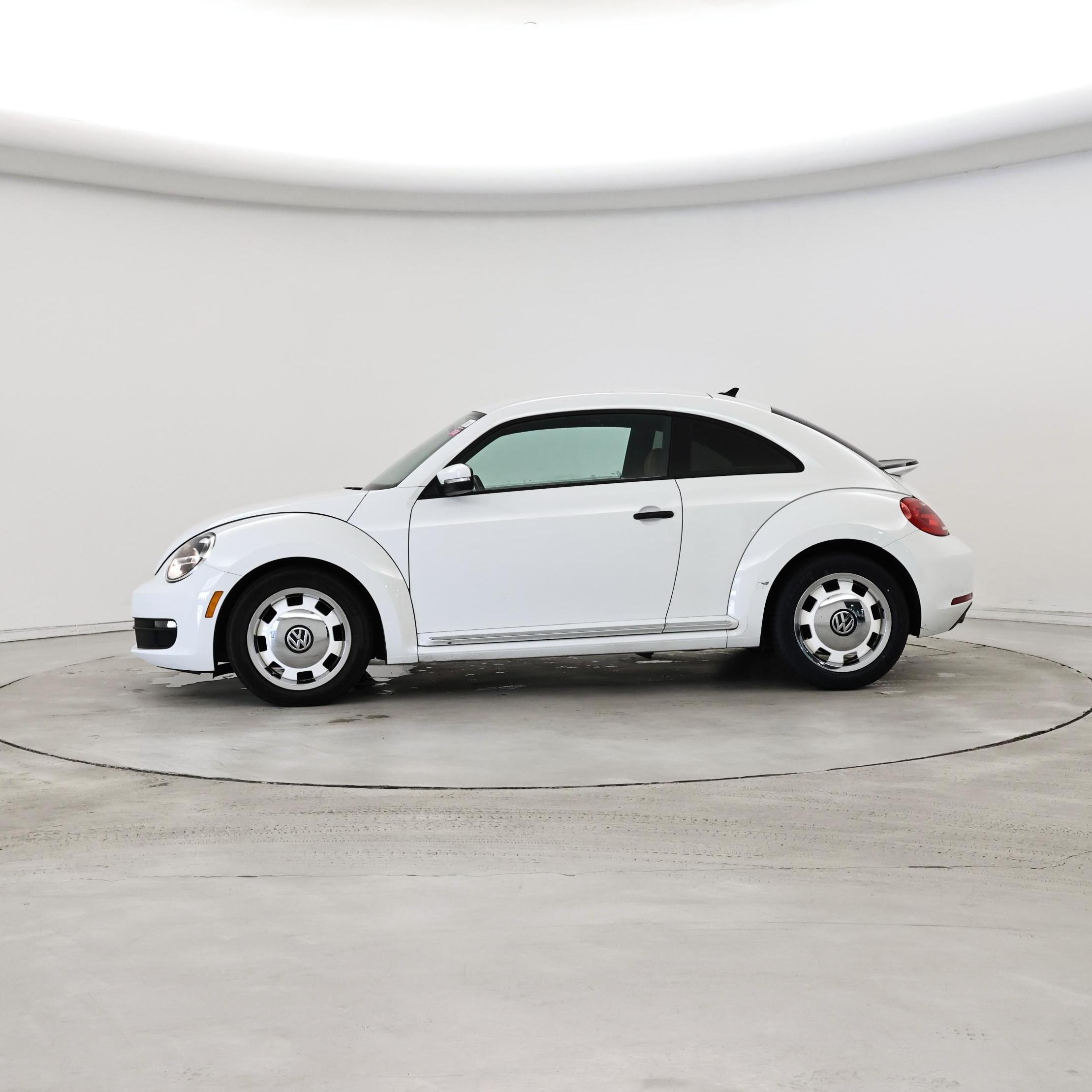 Thumbnail: 2016 Volkswagen Beetle - 3