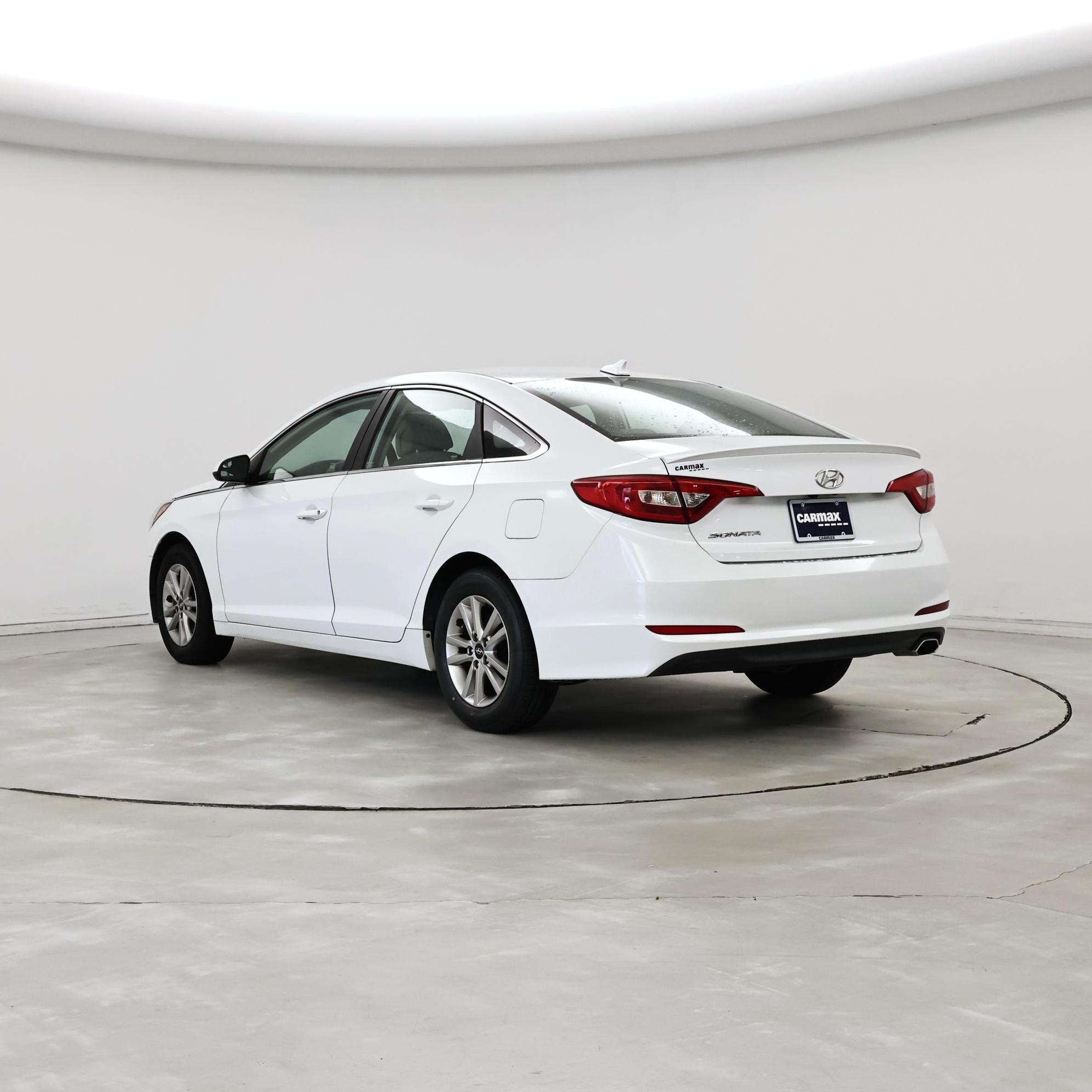 Thumbnail: 2016 Hyundai Sonata - 2
