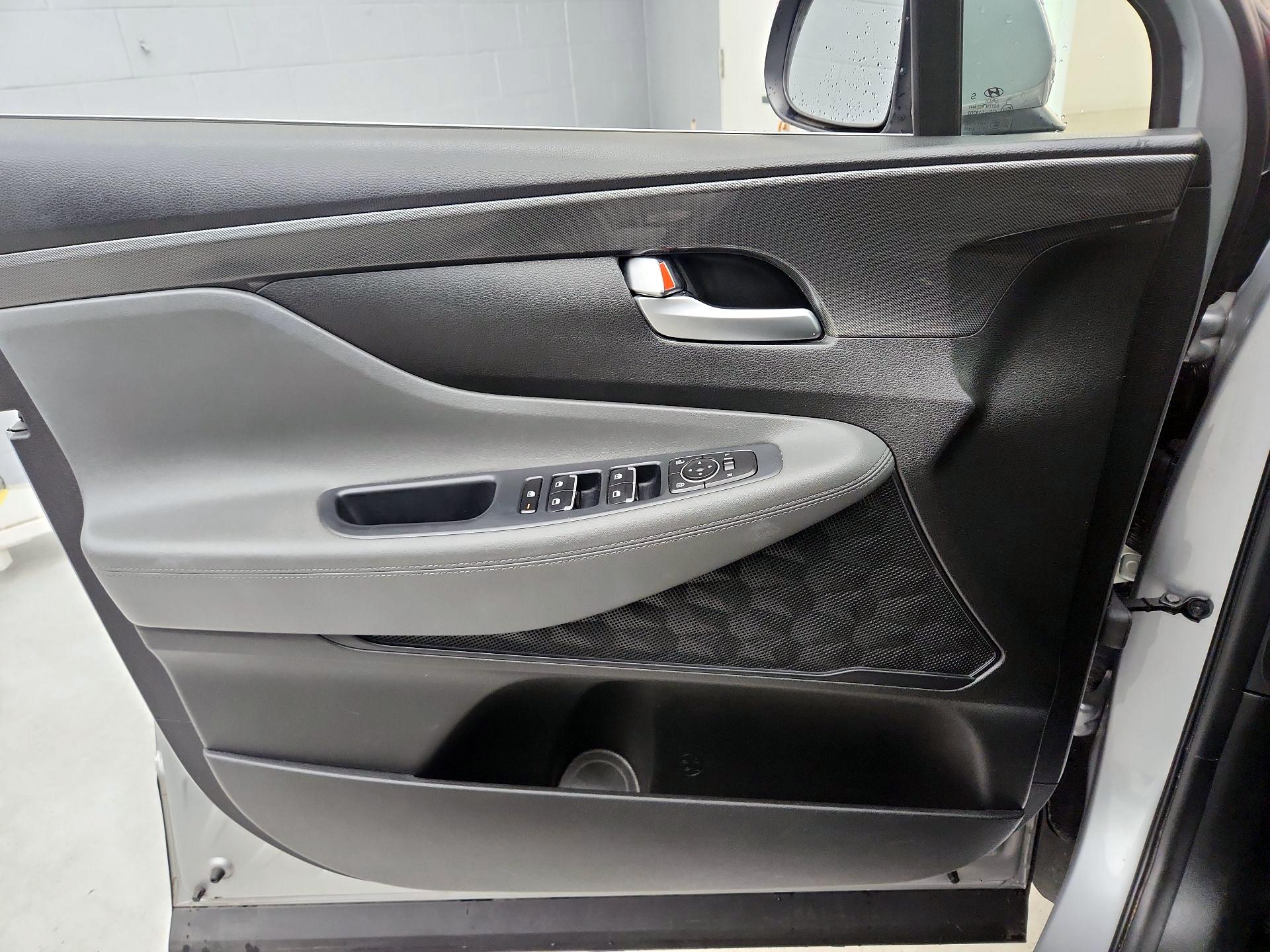Thumbnail: 2021 Hyundai Santa Fe - 12