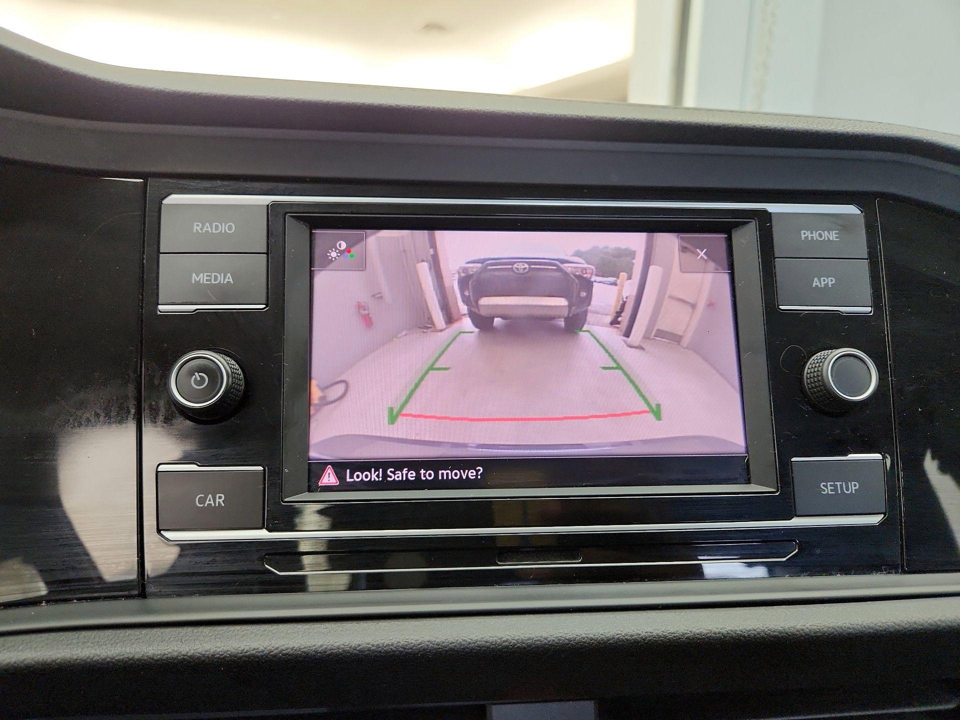 Thumbnail: 2019 Volkswagen Jetta - 14
