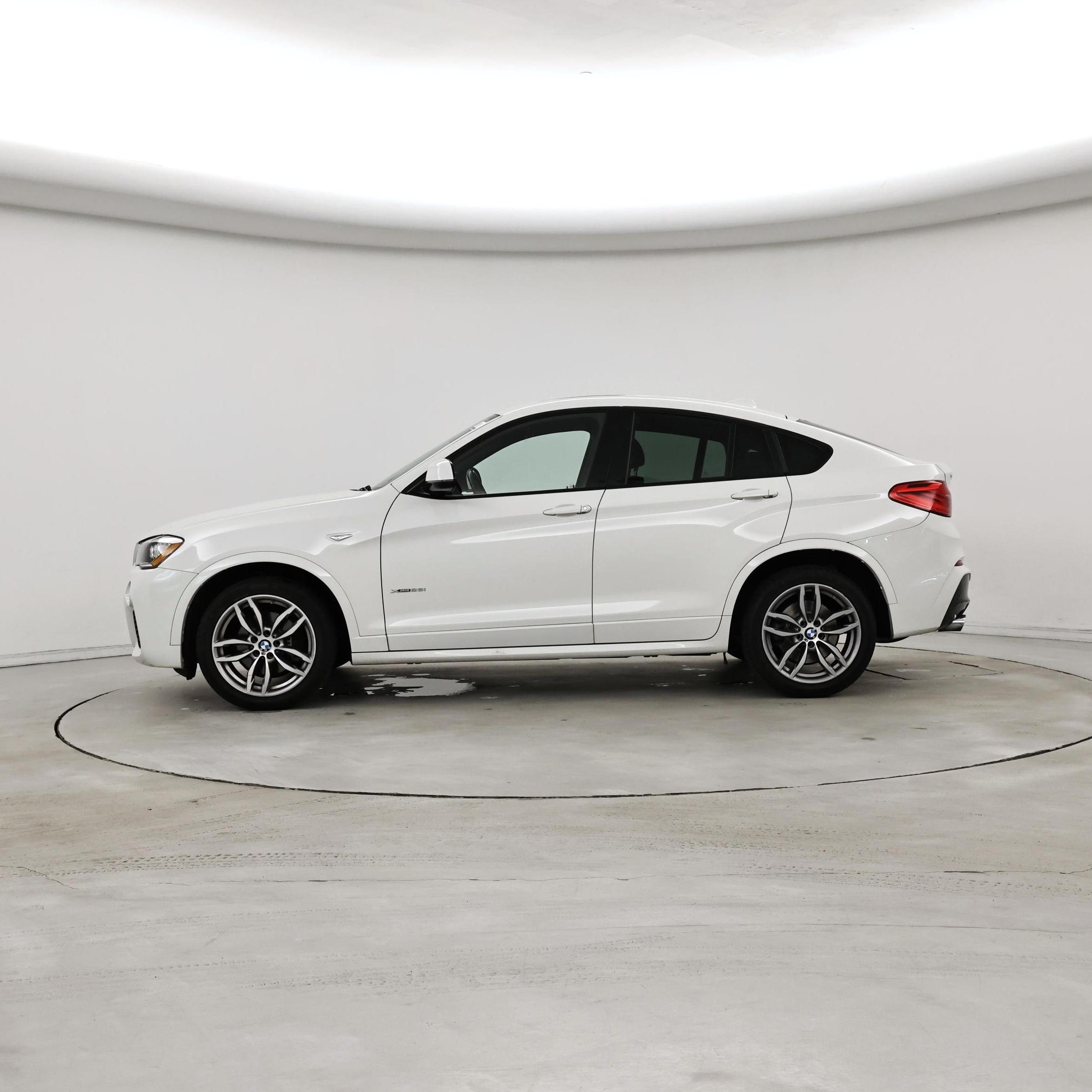 Thumbnail: 2018 BMW X4 - 3