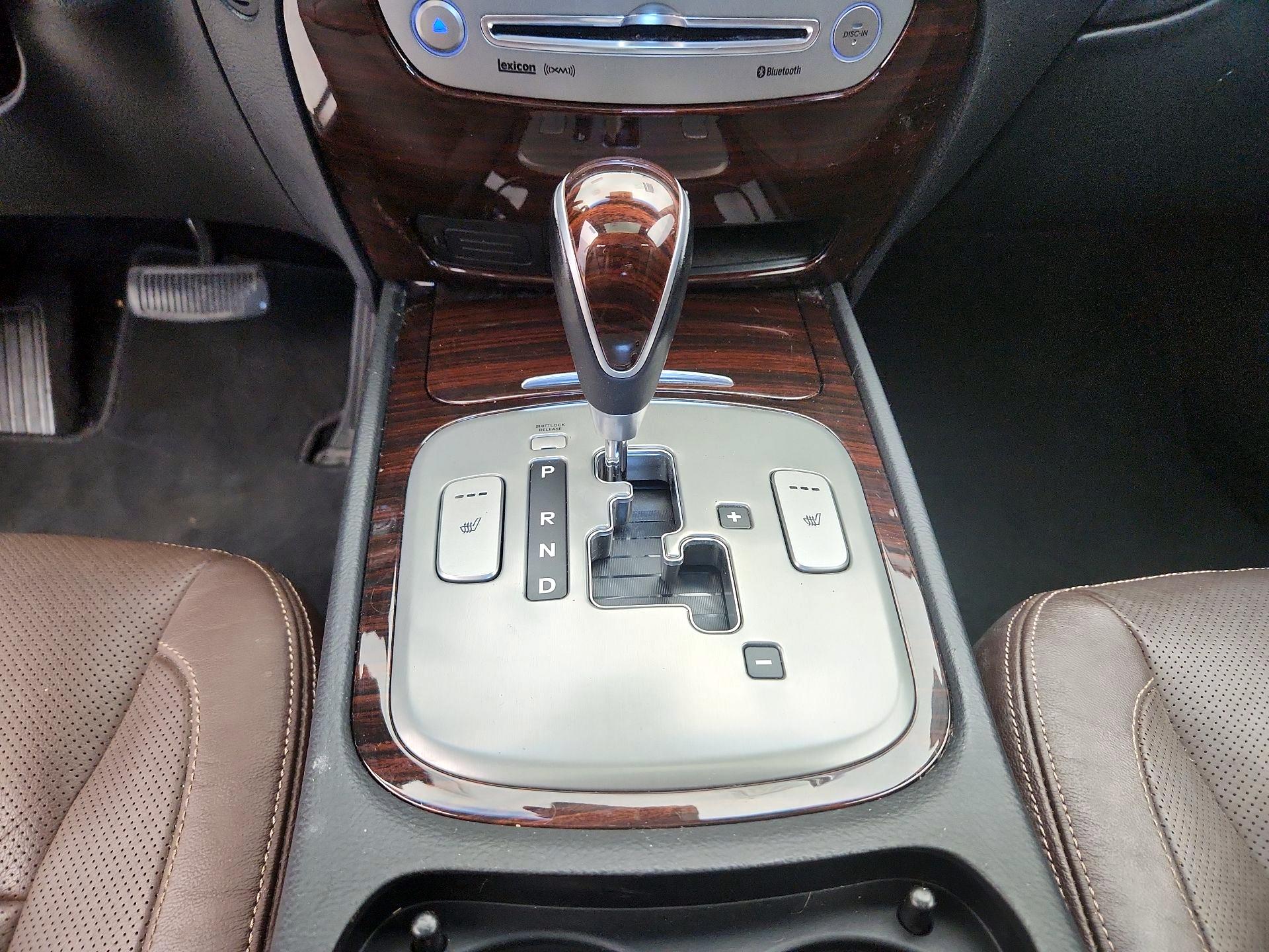 Thumbnail: 2013 Hyundai Genesis - 18