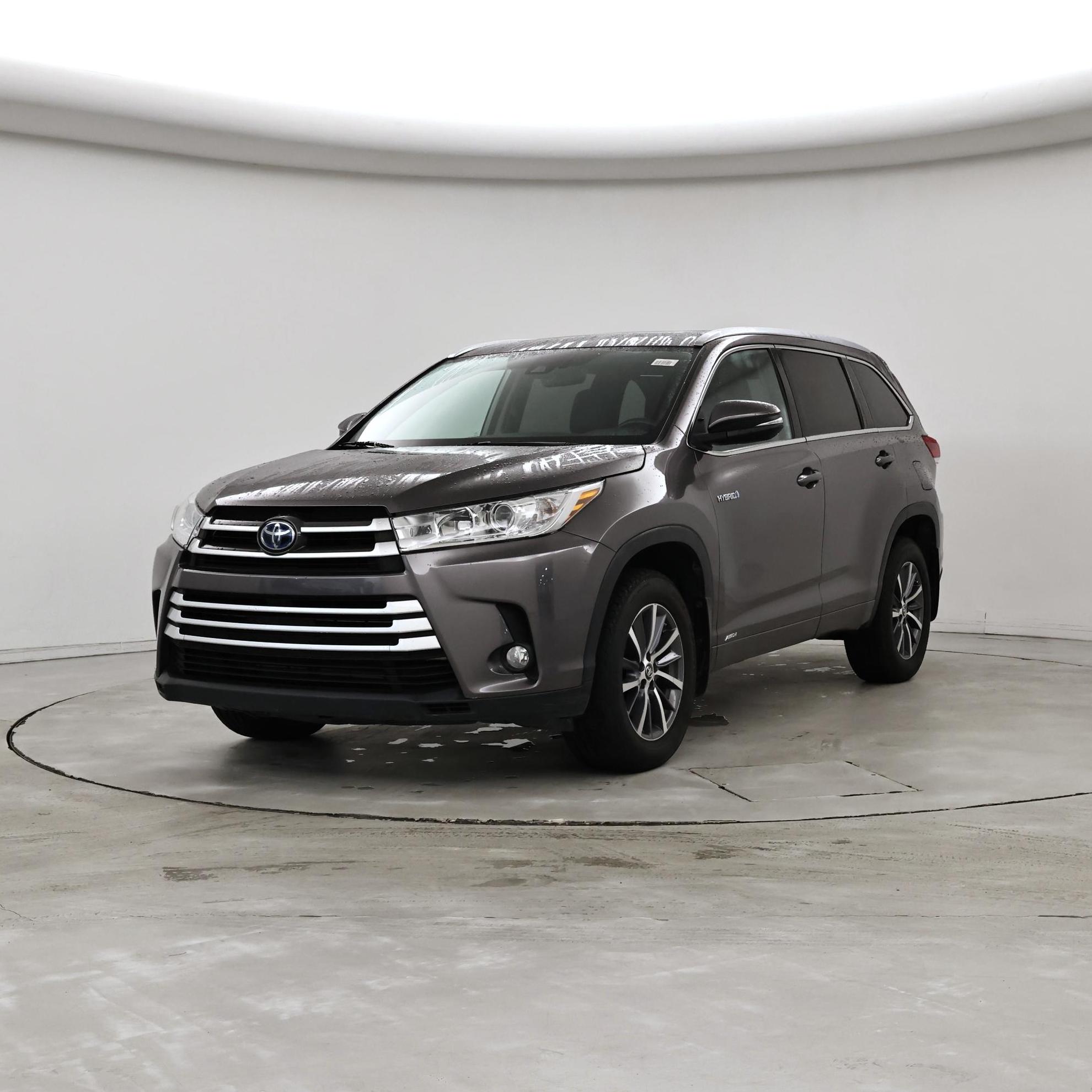 Thumbnail: 2018 Toyota Highlander - 4