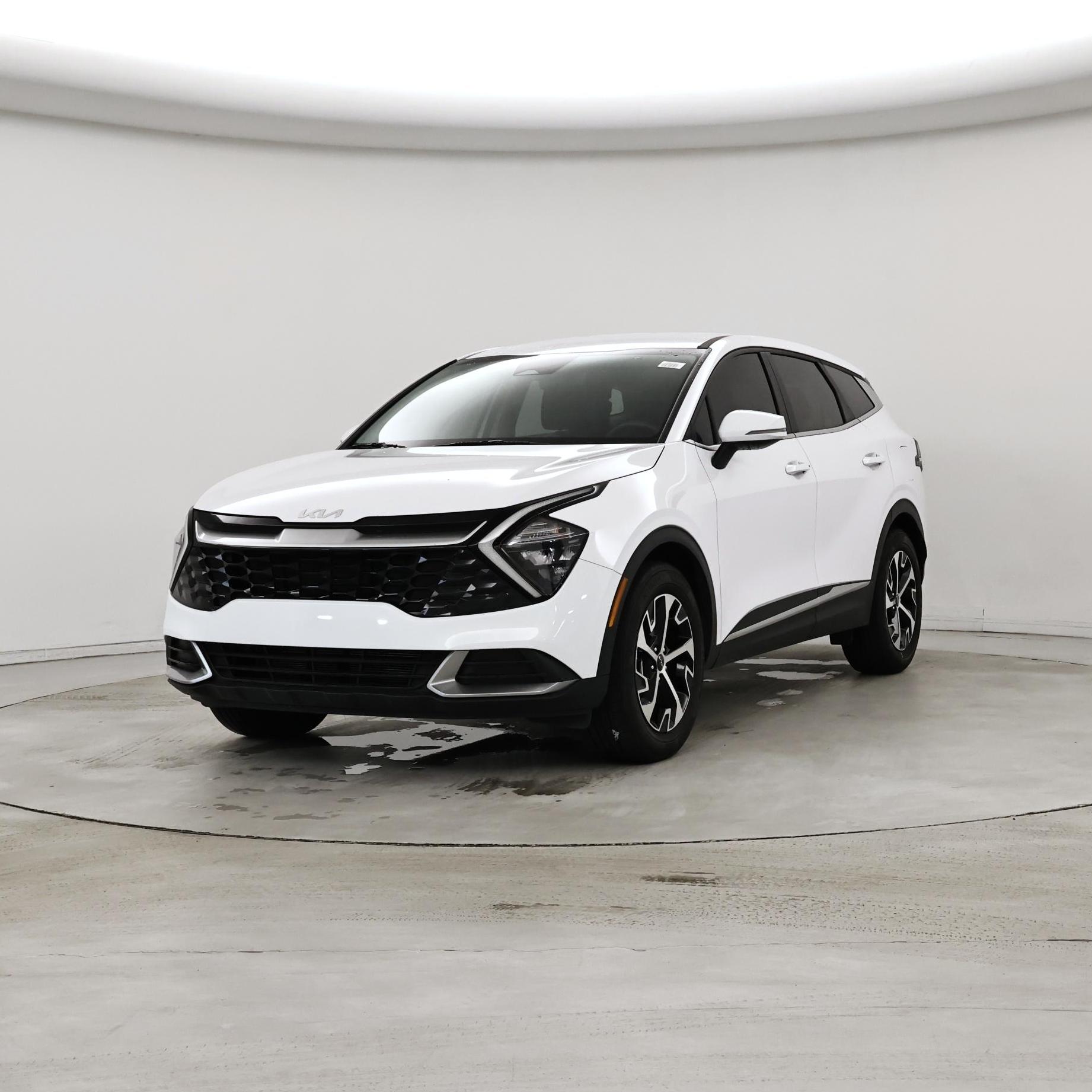 Thumbnail: 2023 Kia Sportage - 4