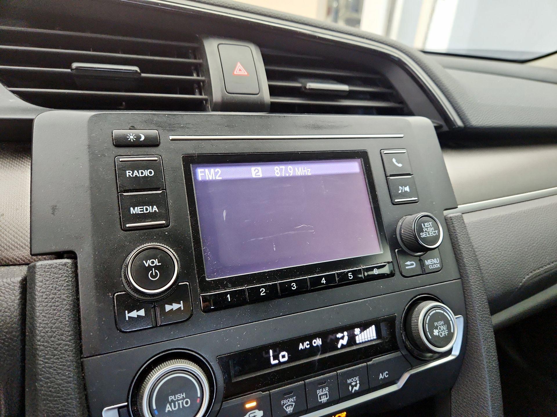 Thumbnail: 2019 Honda Civic - 15