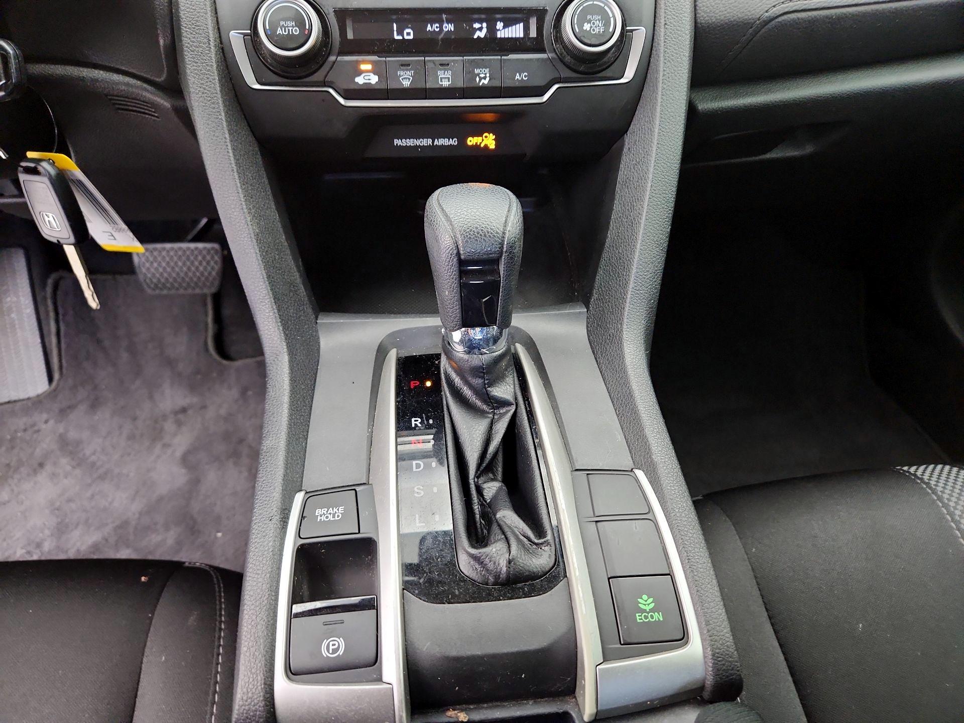 Thumbnail: 2019 Honda Civic - 17