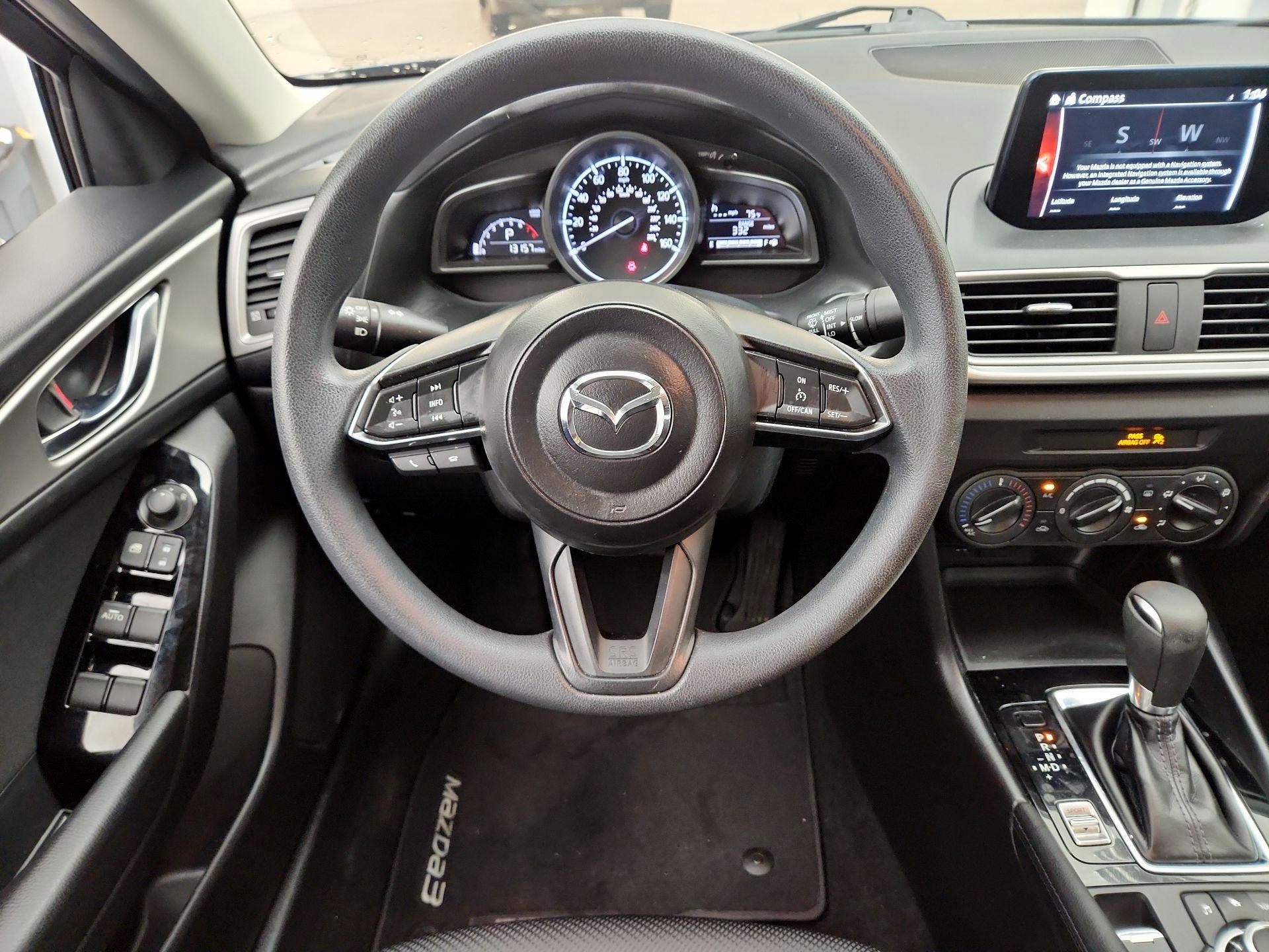 Thumbnail: 2018 Mazda Mazda3 - 10