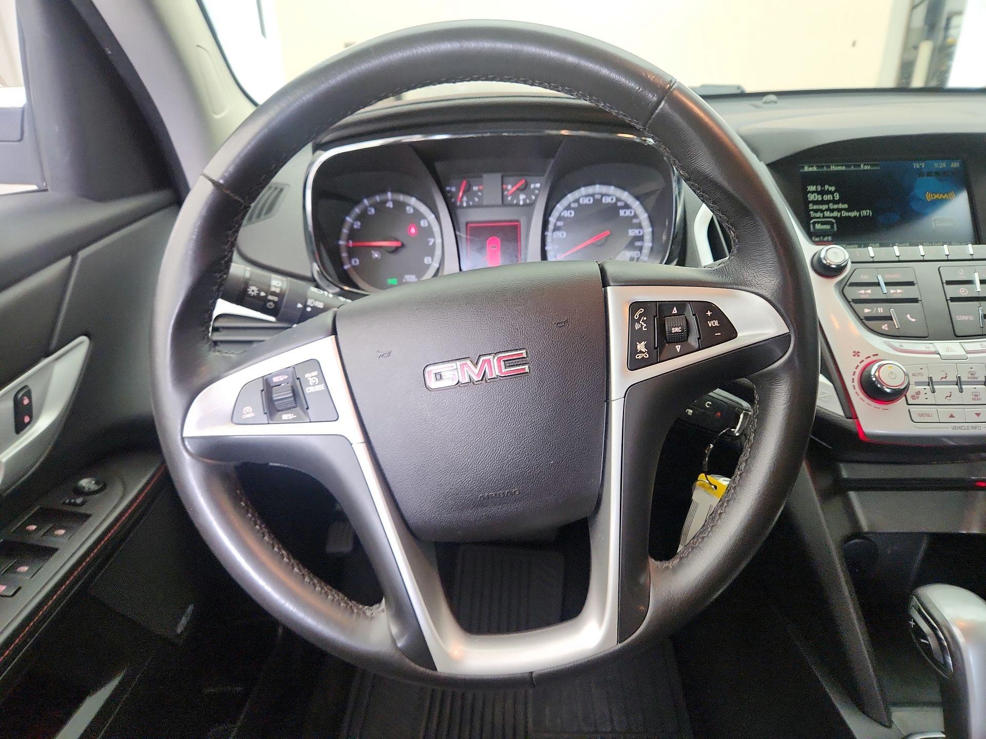 Thumbnail: 2015 GMC Terrain - 10