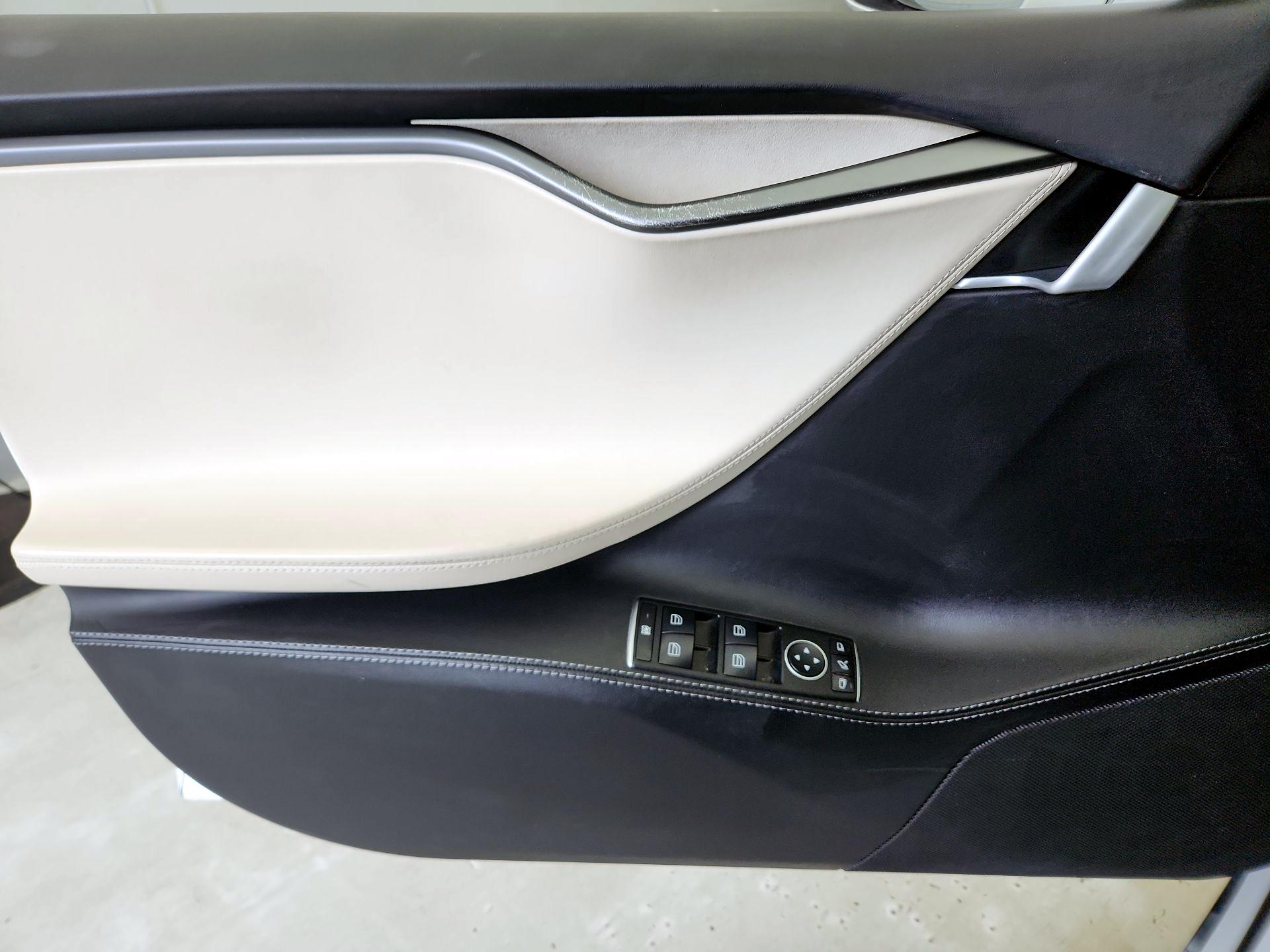 Thumbnail: 2021 Tesla Model S - 12